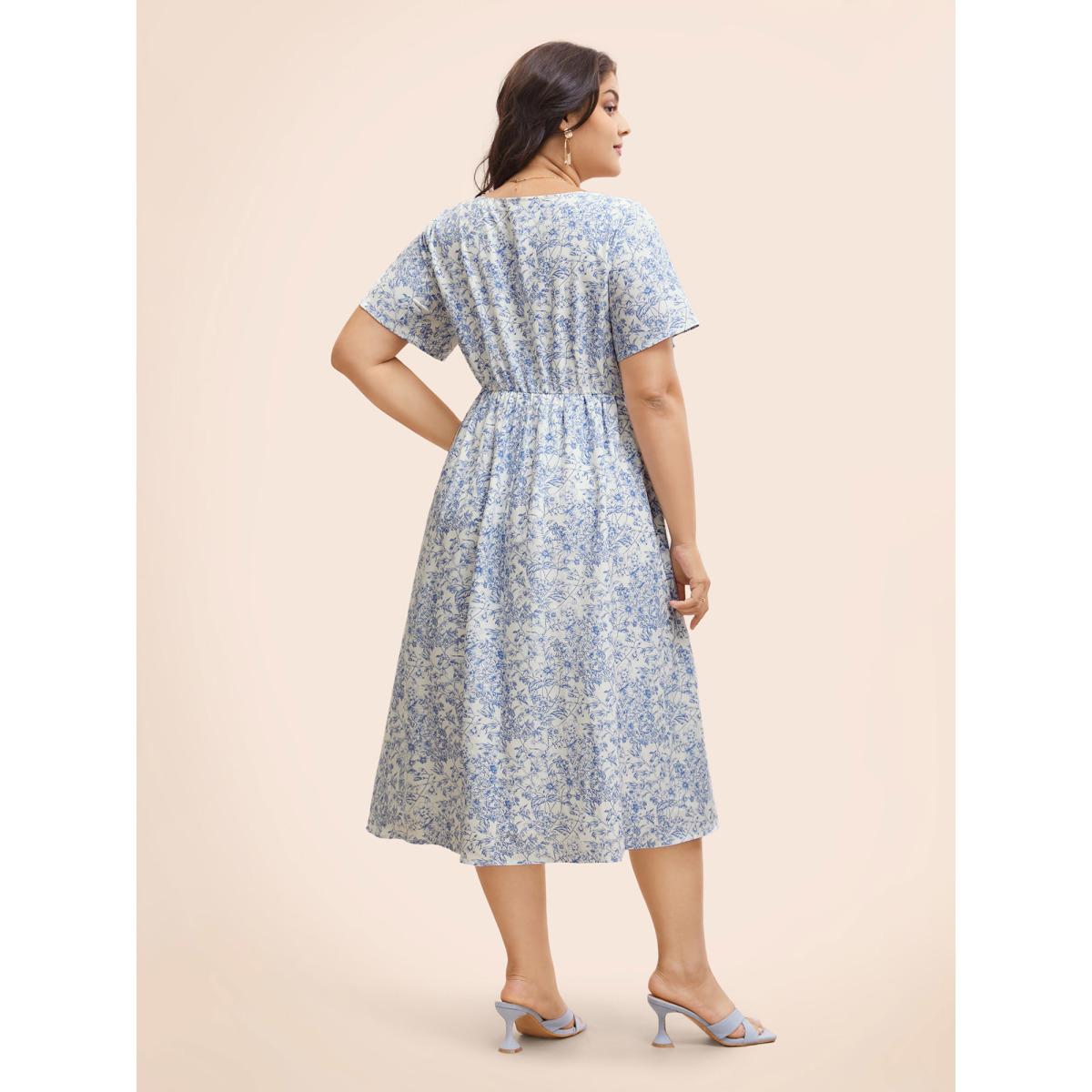 Plus Size Square Neck Floral Tucked Seam Dress Skyblue Women Elegant Tucked seam Square Neck Short sleeve Curvy BloomChic 30/6X Product Image