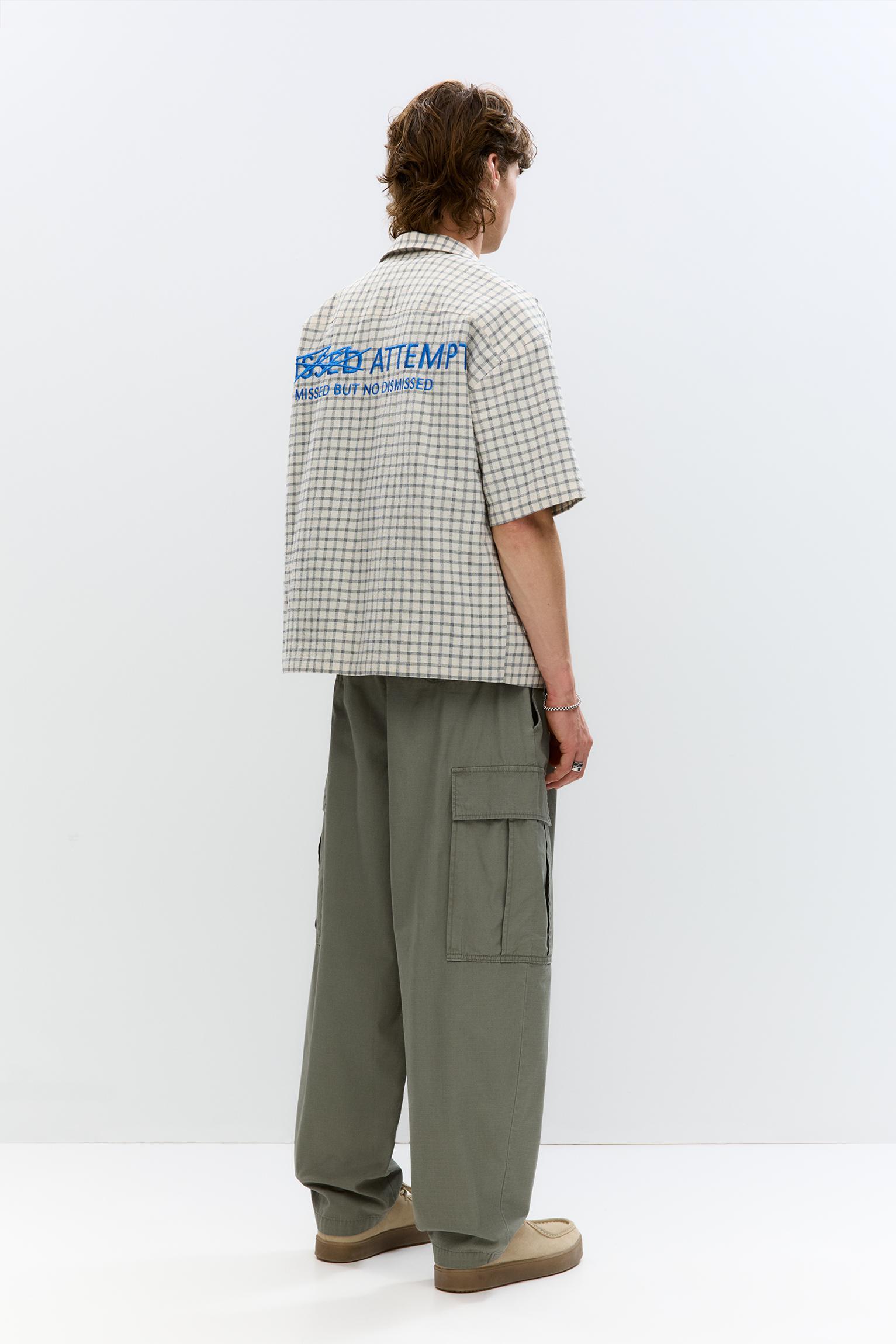 Balloon fit cargo pants Product Image