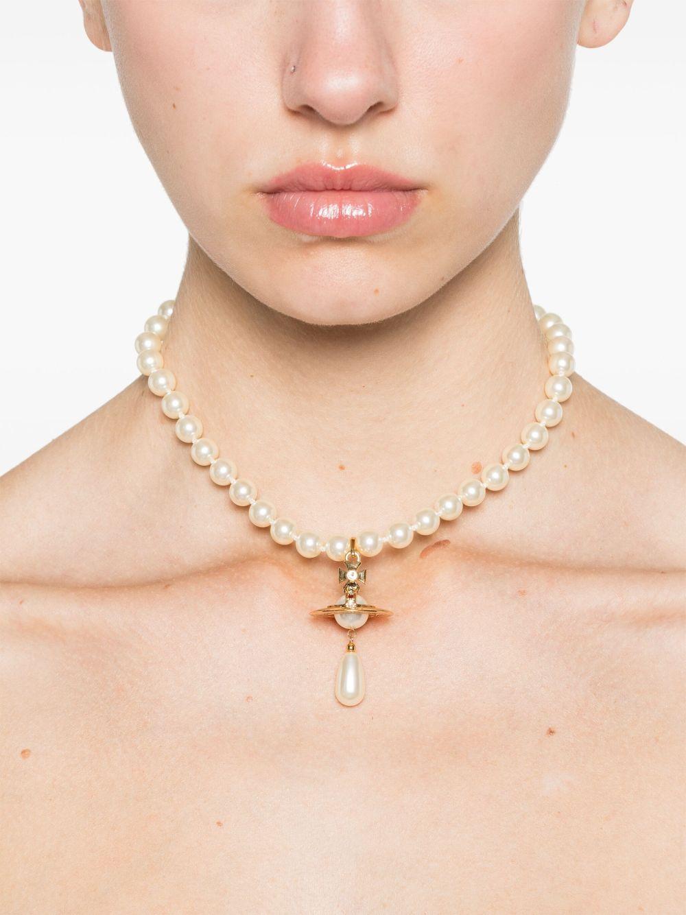 One Row Pearl Drop choker  Product Image