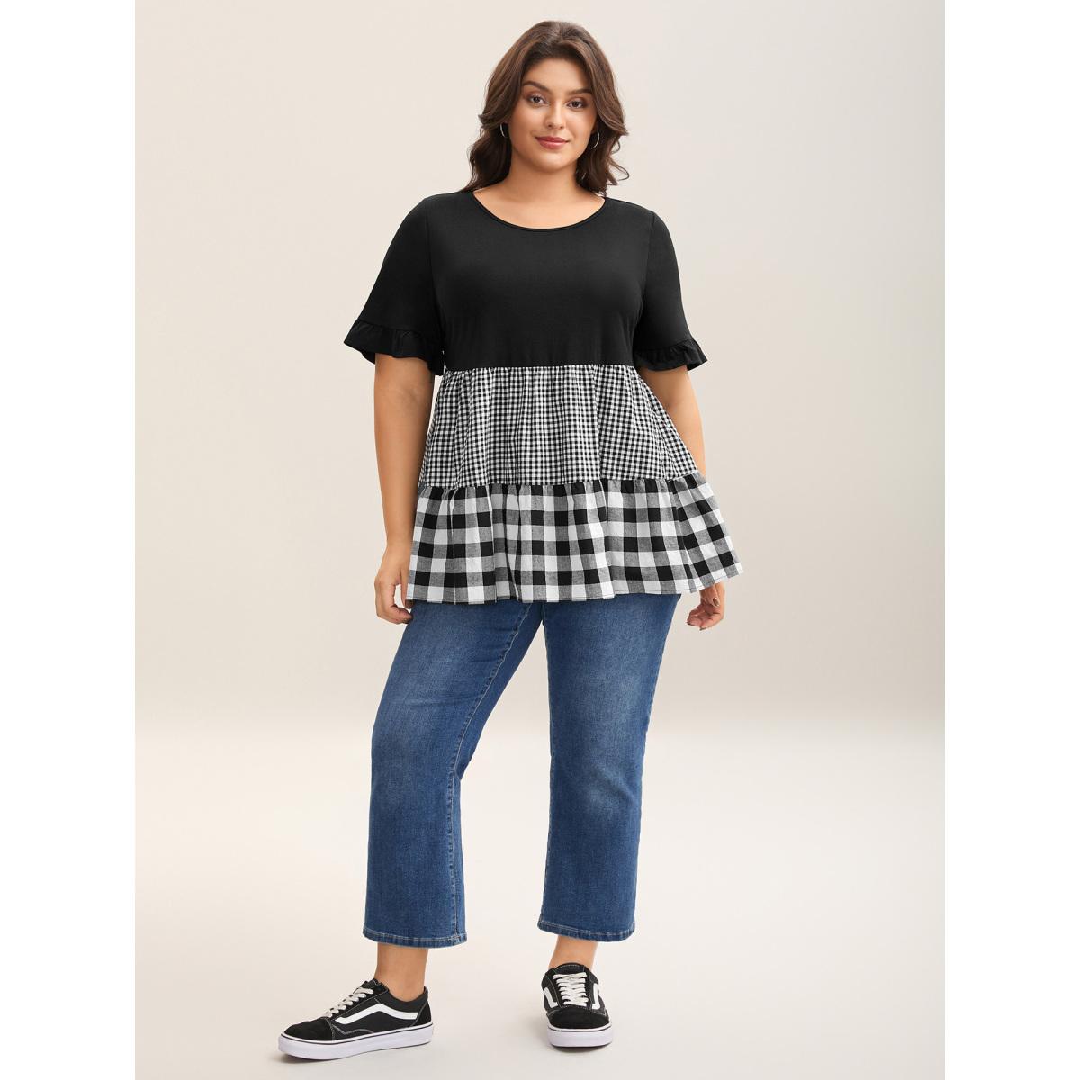 Plus Size Mixed Print Round Neck Doll T-Shirt Black Women Gathered Round Neck Everyday-Casual T-shirts BloomChic 12/L Product Image