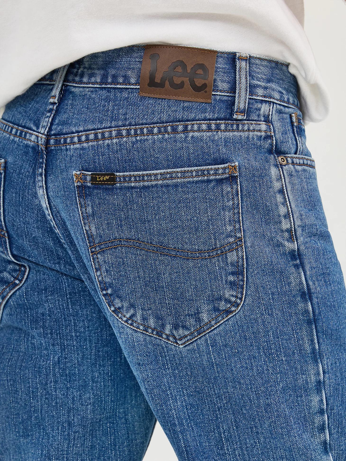 Men's Legendary 100% Cotton Relaxed Straight Jean | Men's Jeans | Lee® Product Image