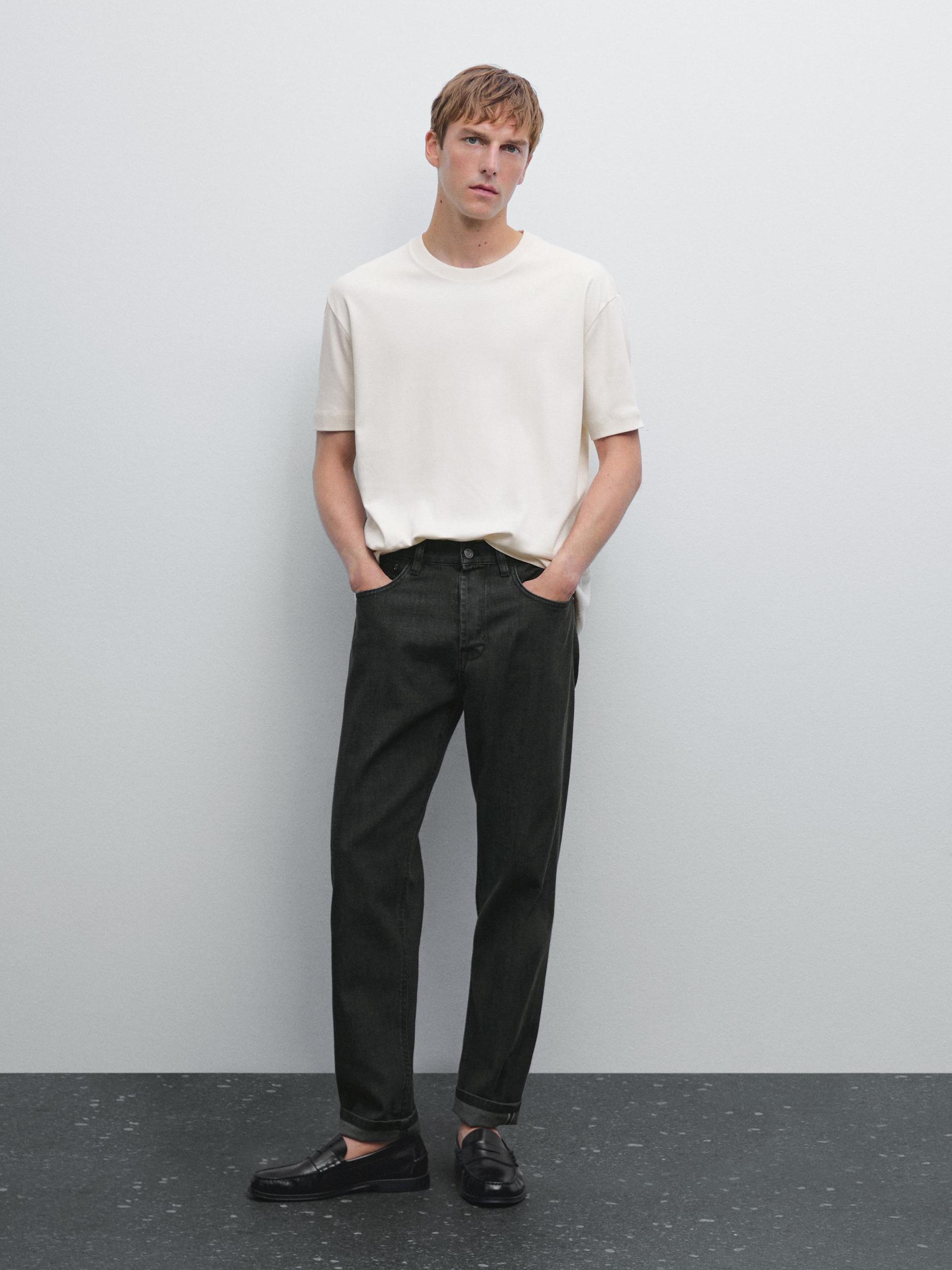 T-shirt medium weight 100% cotton Product Image