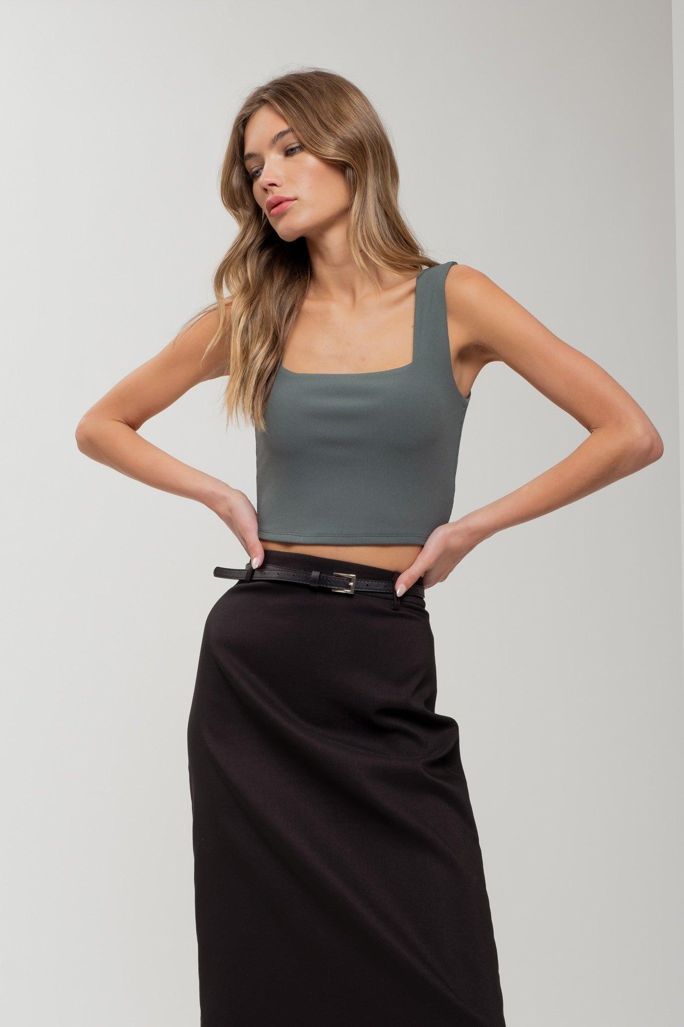 Solid Square Contour Tank Product Image