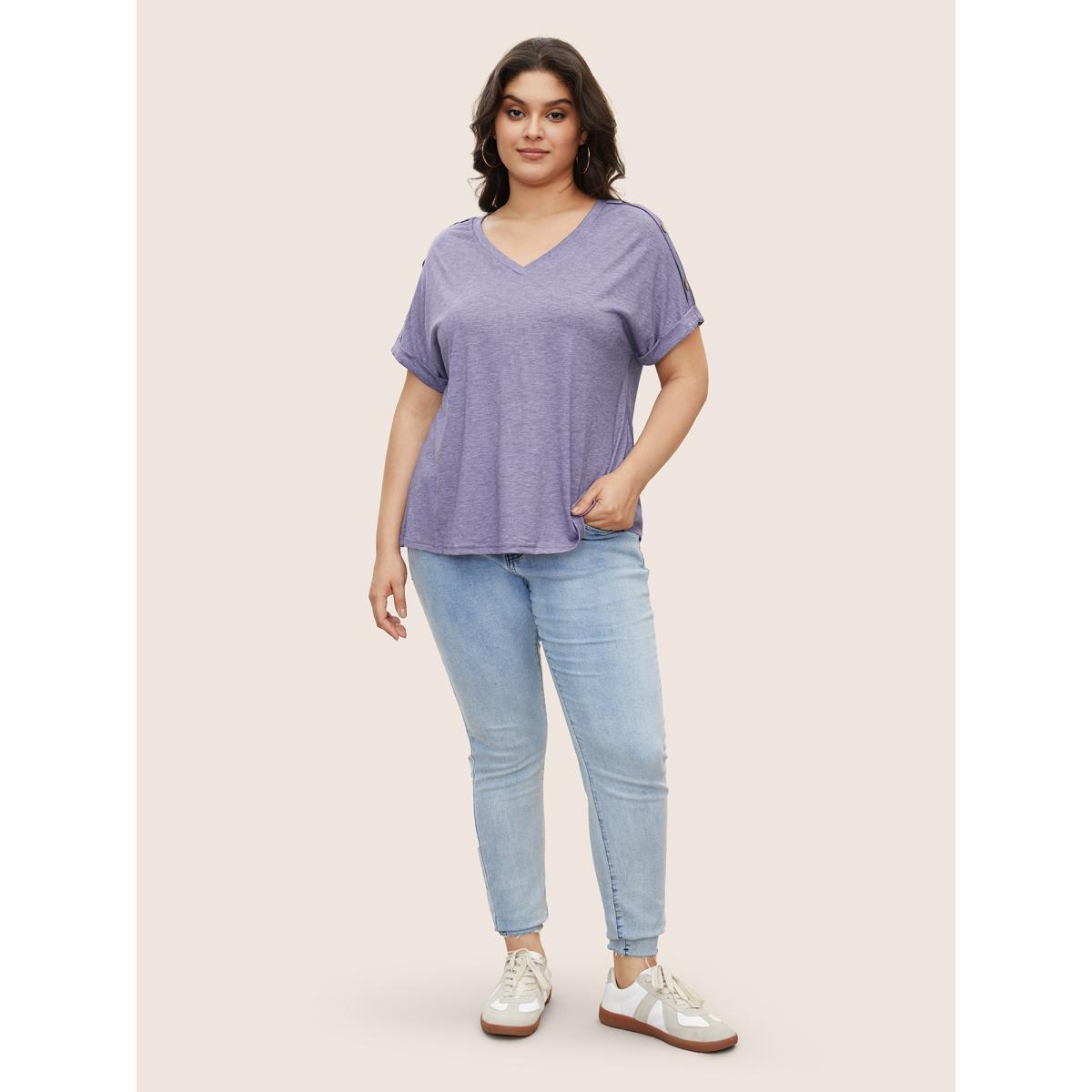 Plus Size Plain Button Detail Batwing Sleeve T-shirt Mauve Women Casual Plain V-neck Everyday T-shirts BloomChic 14-16/1X Product Image