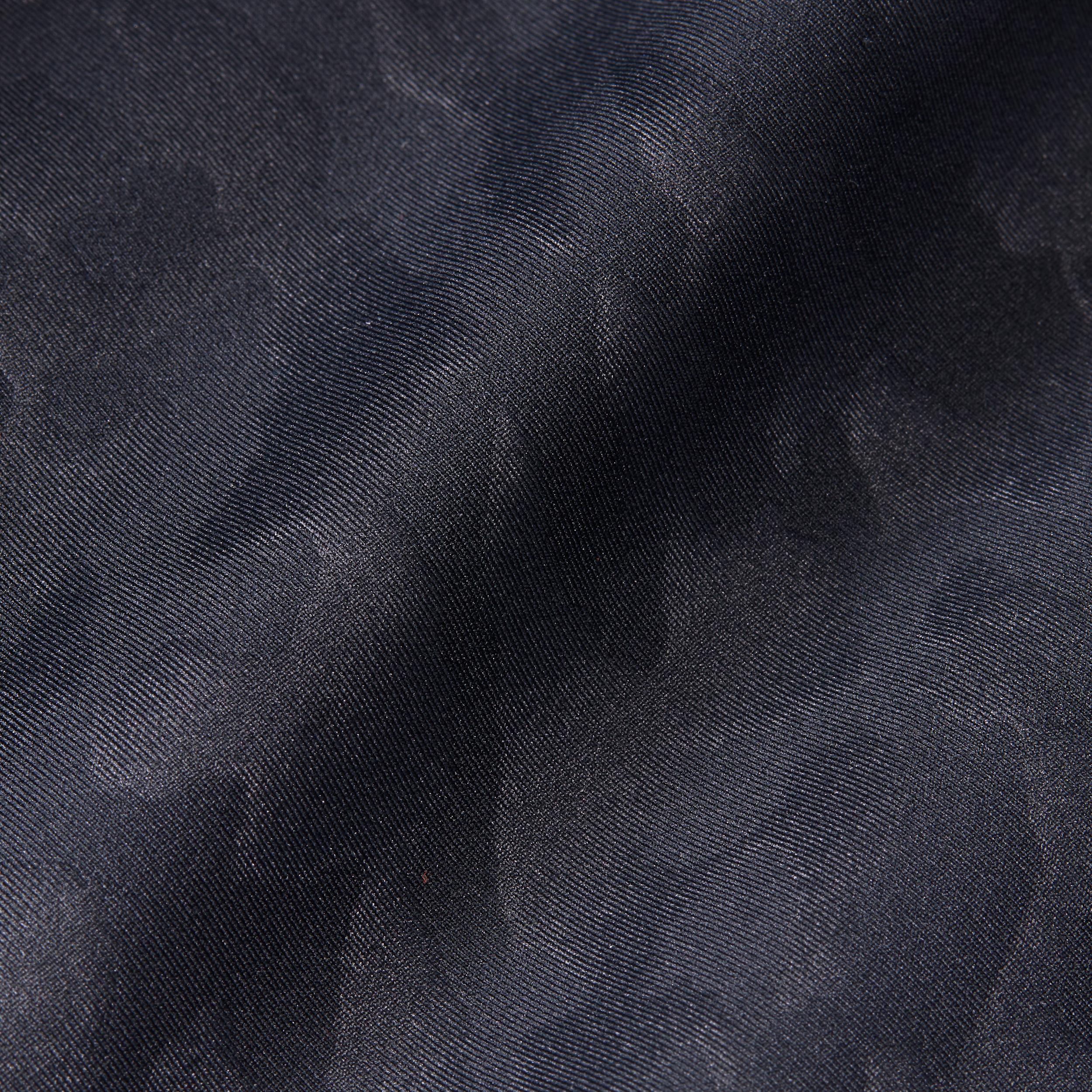 Nike Women's Universa High-Waisted Printed 7/8 Leggings with No Front Seam Product Image