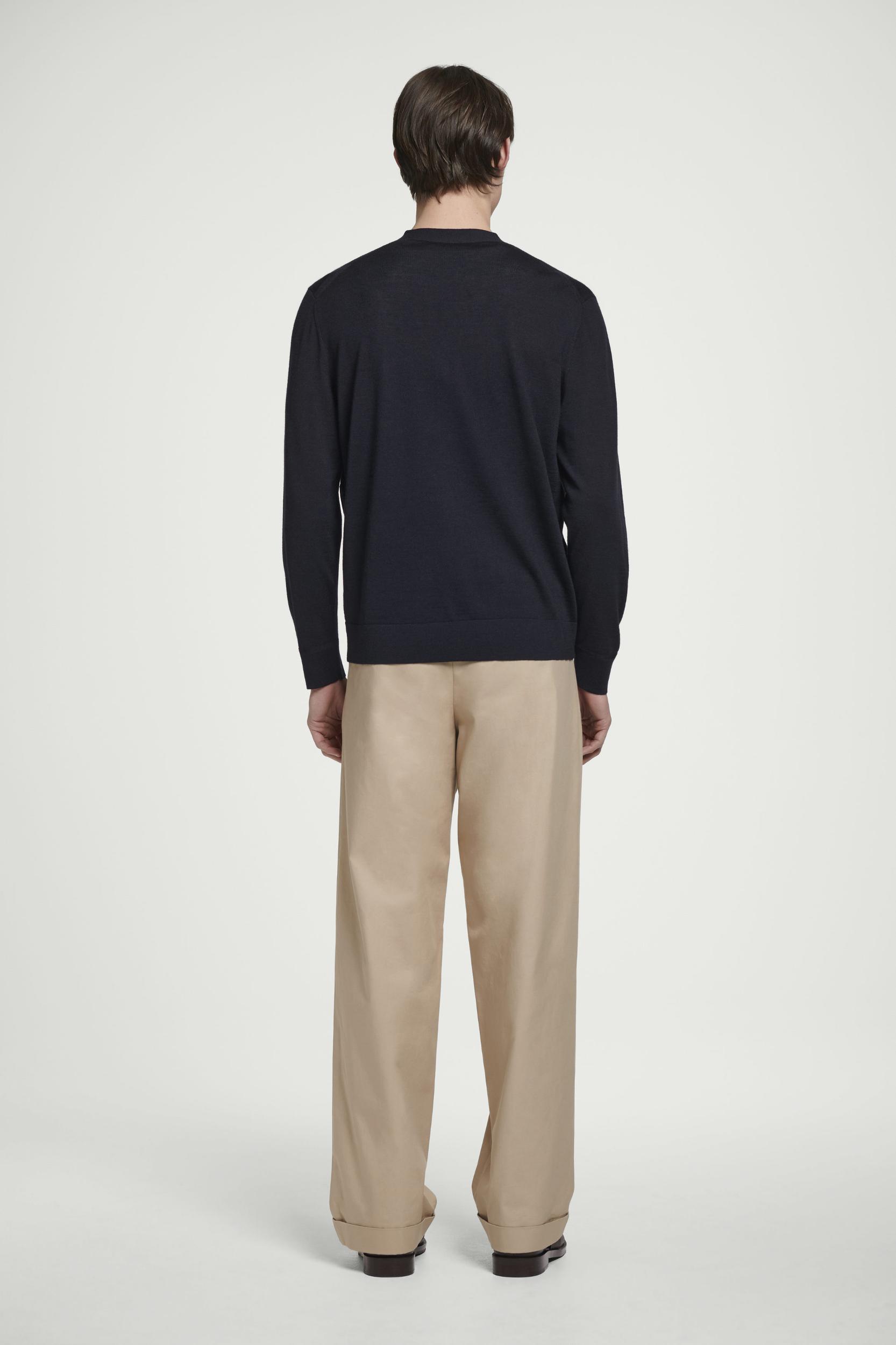 MERINO WOOL V-NECK CARDIGAN Product Image