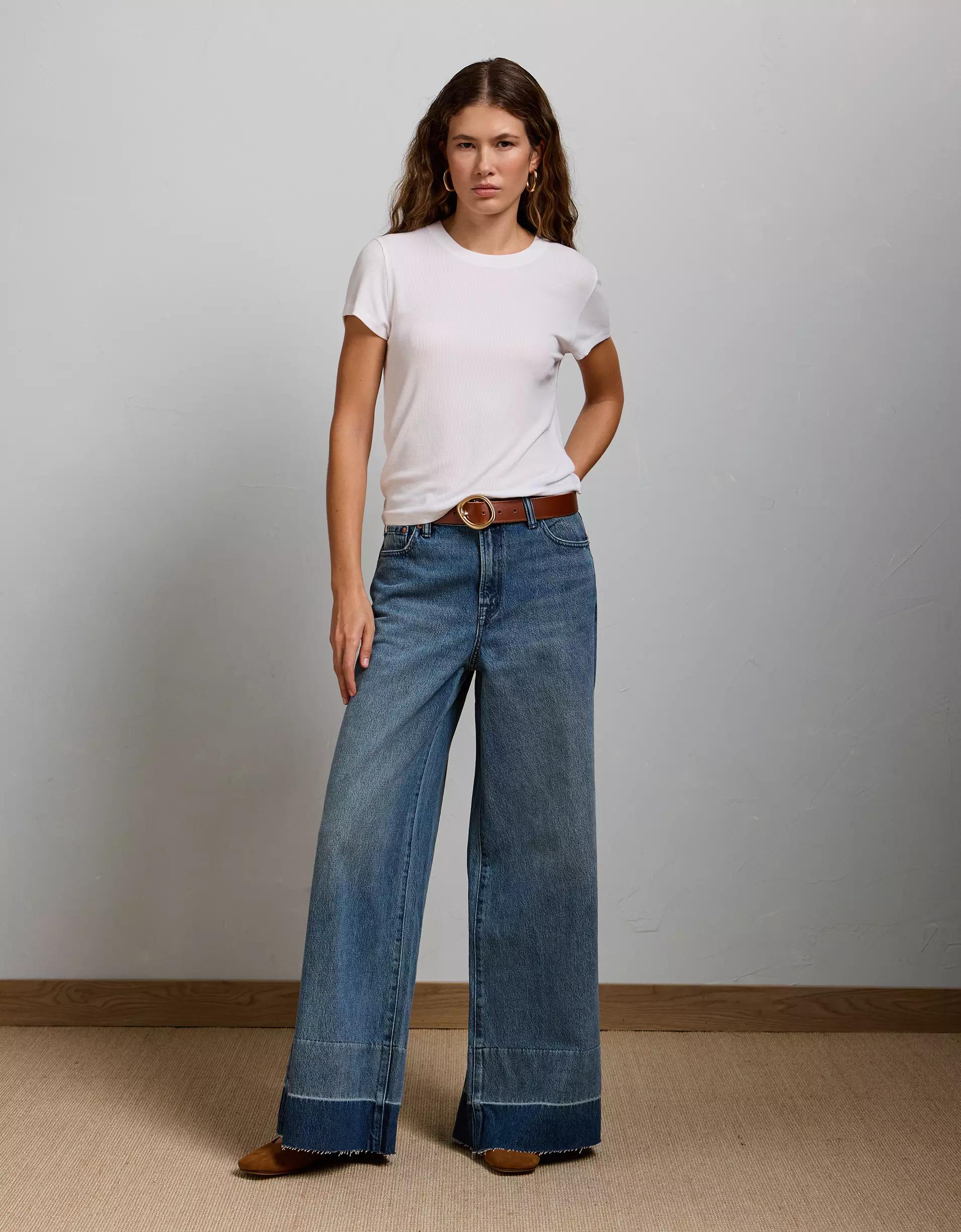 AE77 Premium Ribbed T-Shirt Product Image