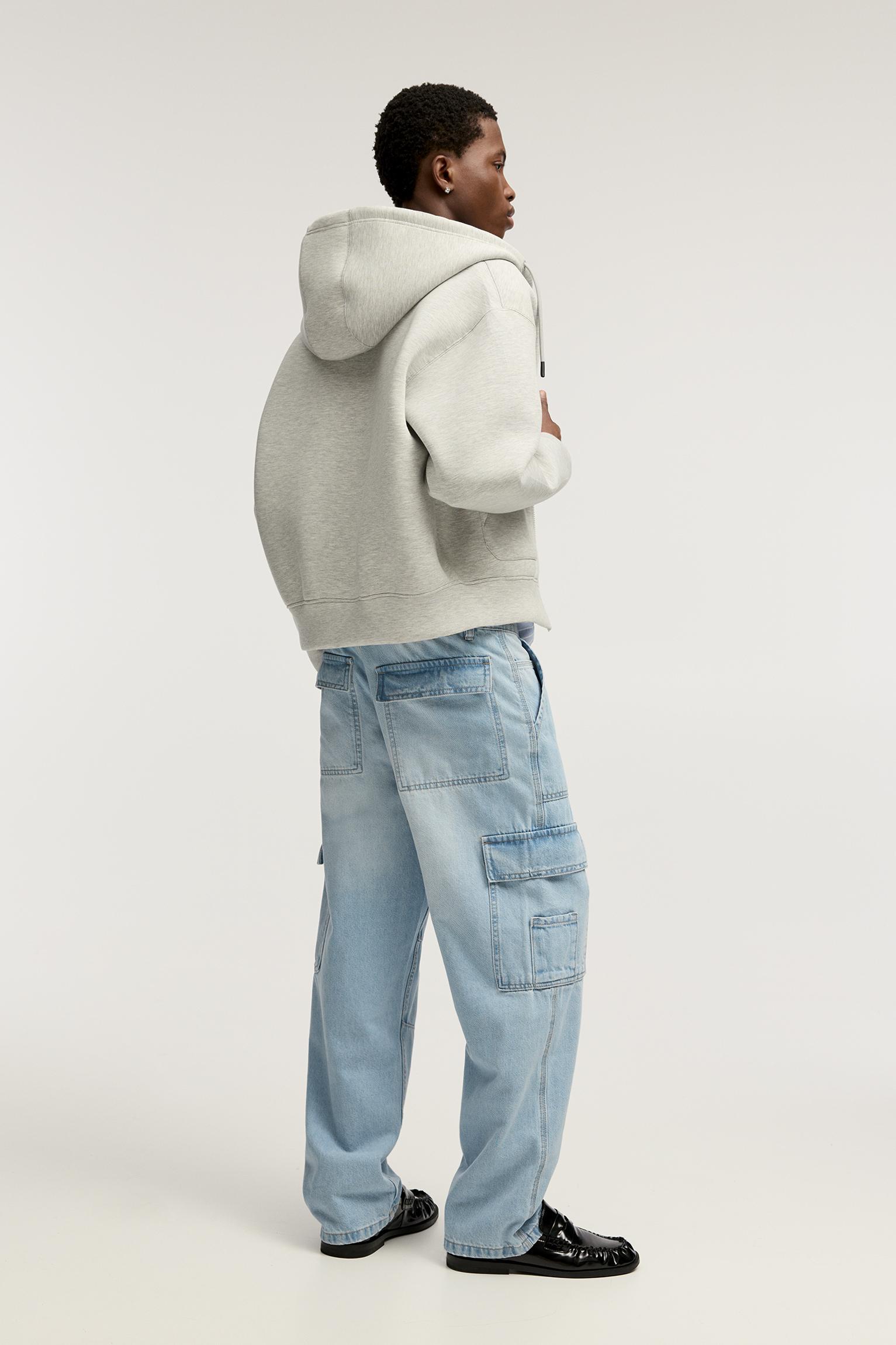 Straight-leg cargo jeans Product Image