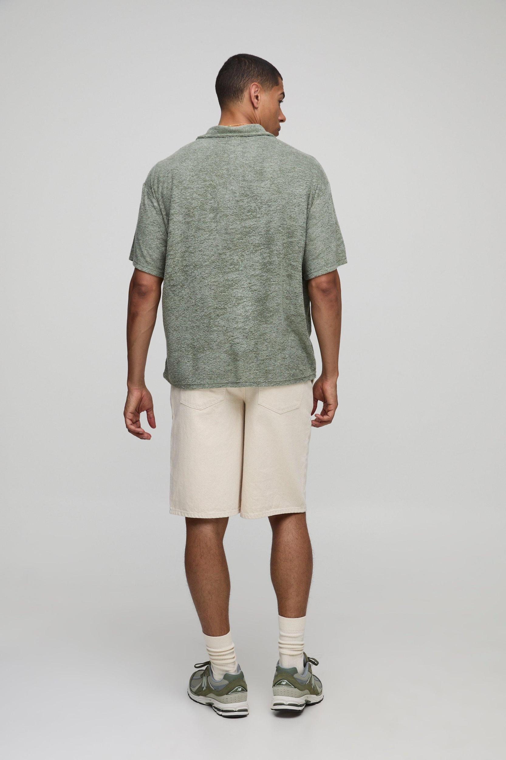 Oversized Textured Revere Polo | boohooMAN USA Product Image