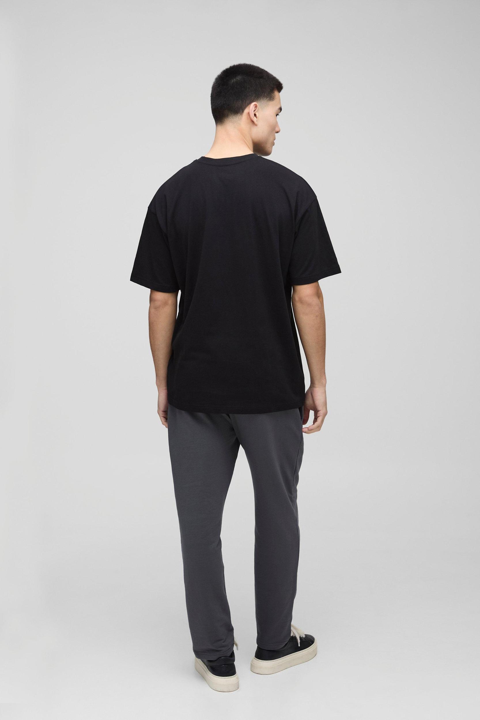 Basic Oversized Crew Neck T-shirt | boohooMAN USA Product Image