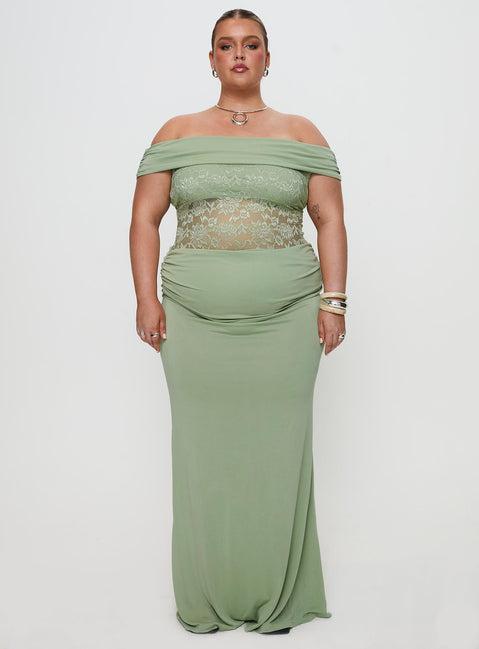 Gwendolen Off The Shoulder Maxi Dress Green Curve Product Image