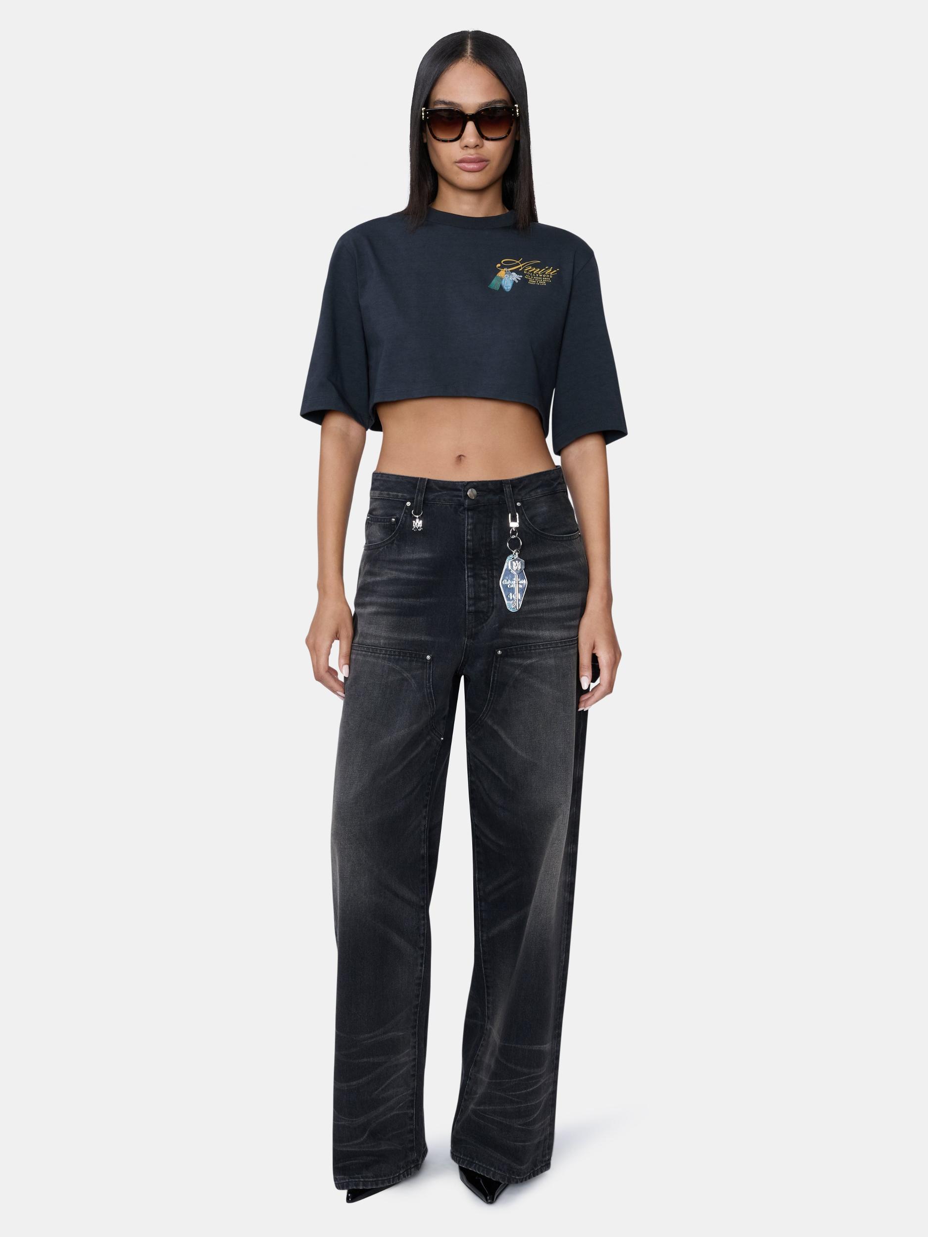 WOMEN - WOMEN'S CHATEAU KEYS CROPPED TEE - Black Female Product Image