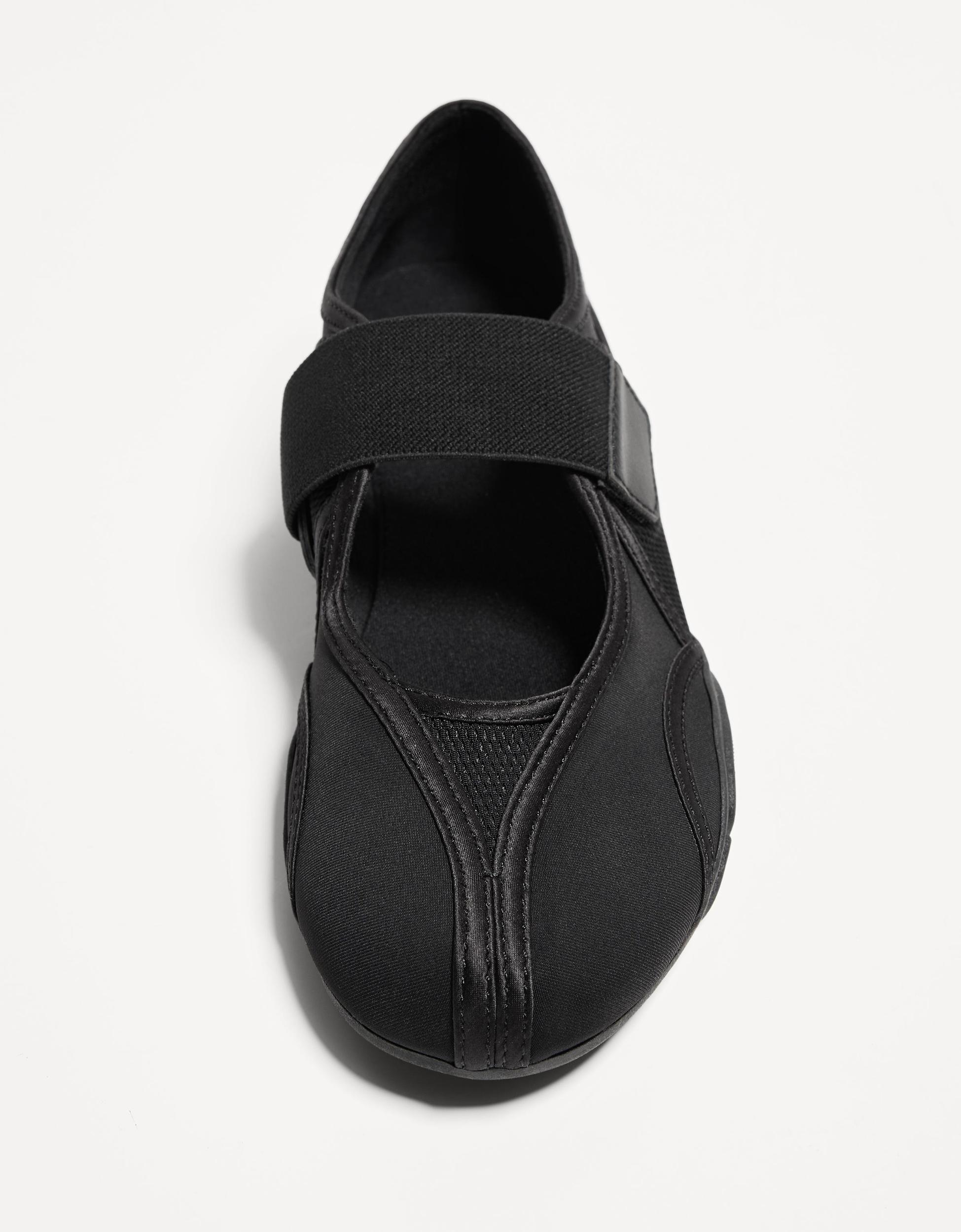 Sporty ballet flats Product Image