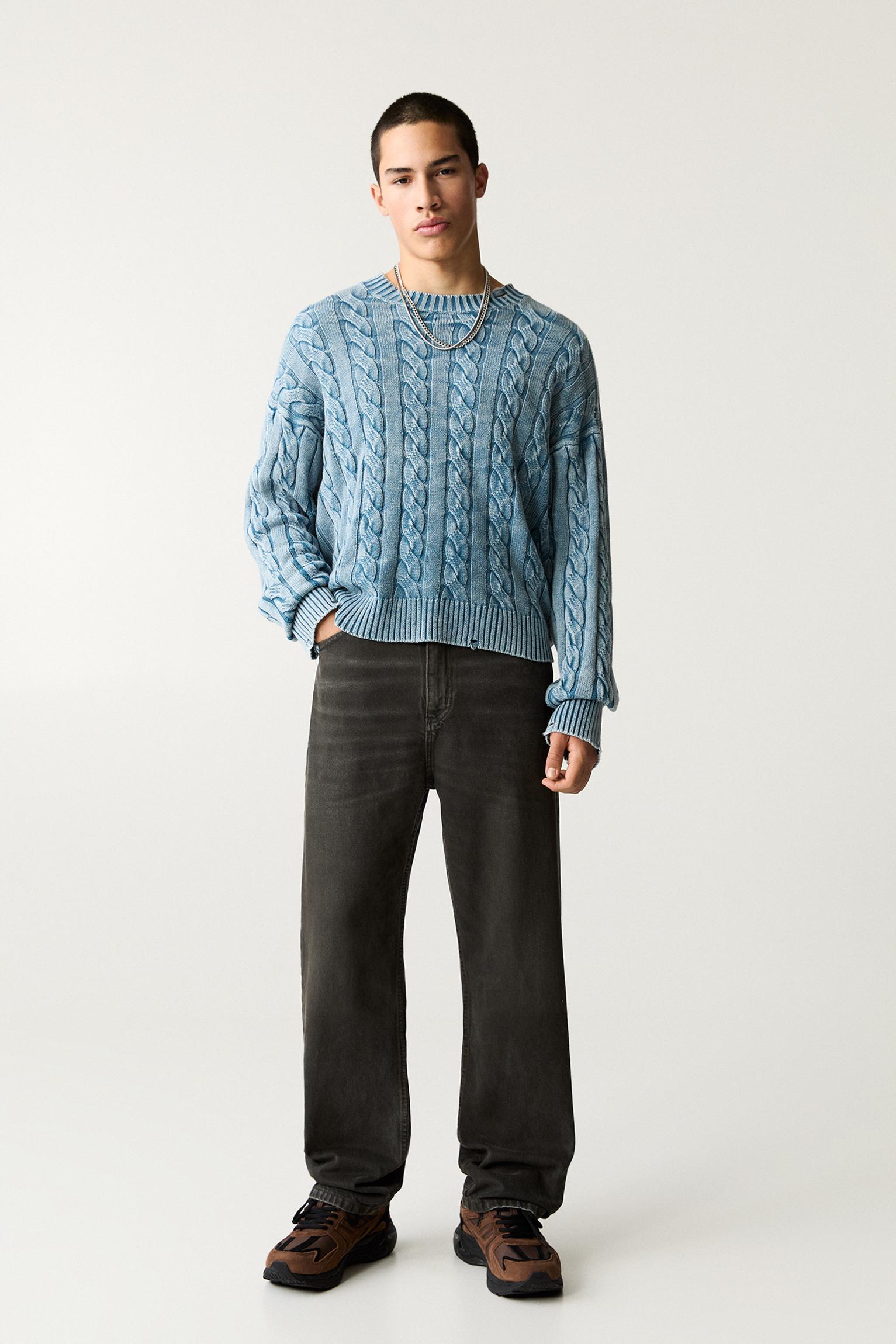 Baggy jeans with spray finish Product Image