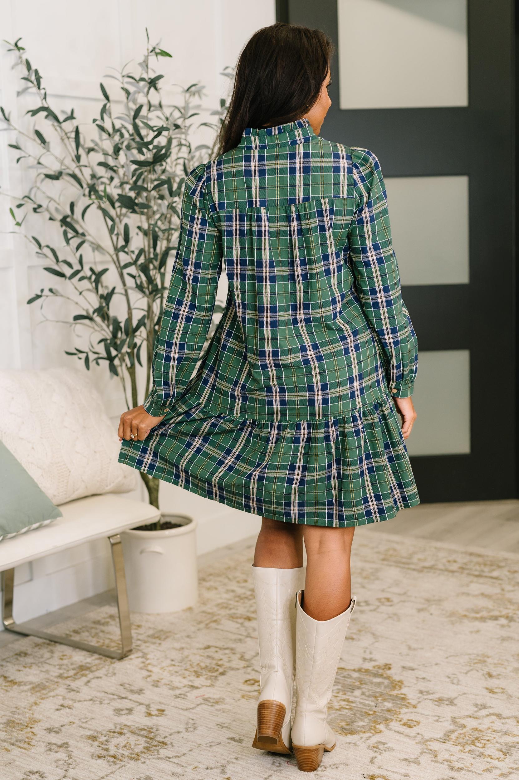 Snowflake Sniffles Pajama Set in Hunter Green Female Product Image