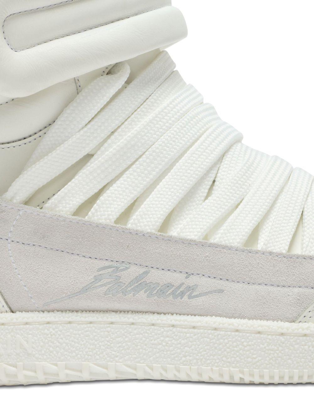 leather sneakers  Product Image