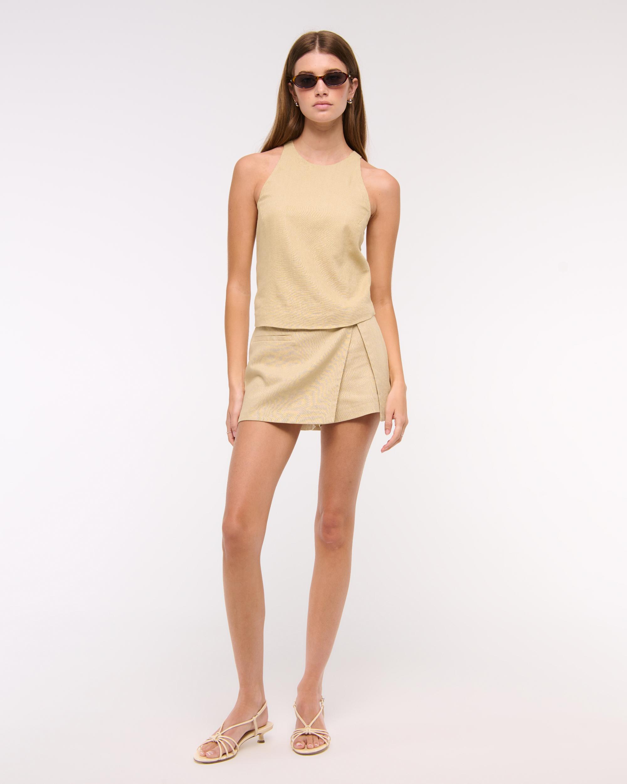 Linen-Blend Open-Back Set Top Product Image