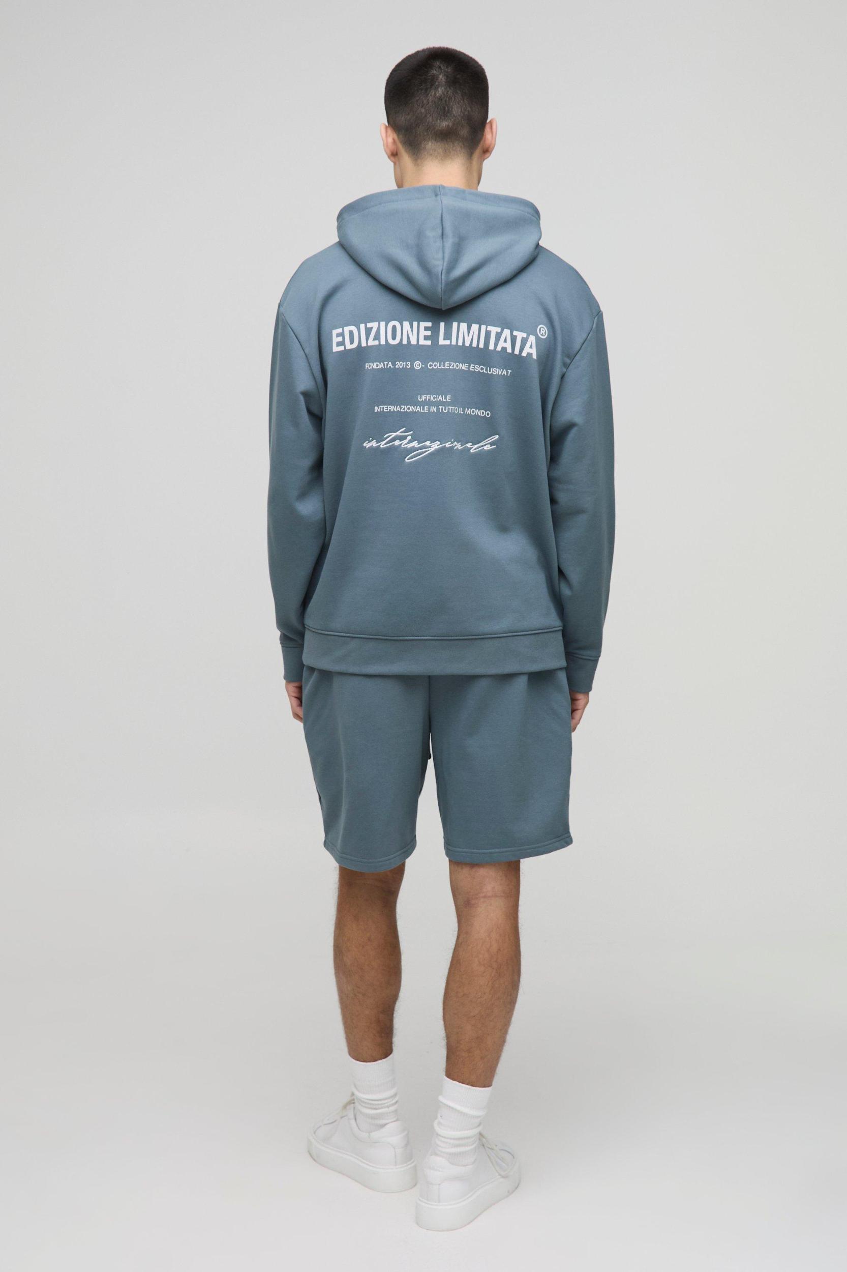 Relaxed Edizione Limitata Mid Length Heavyweight Shorts | boohooMAN USA Product Image