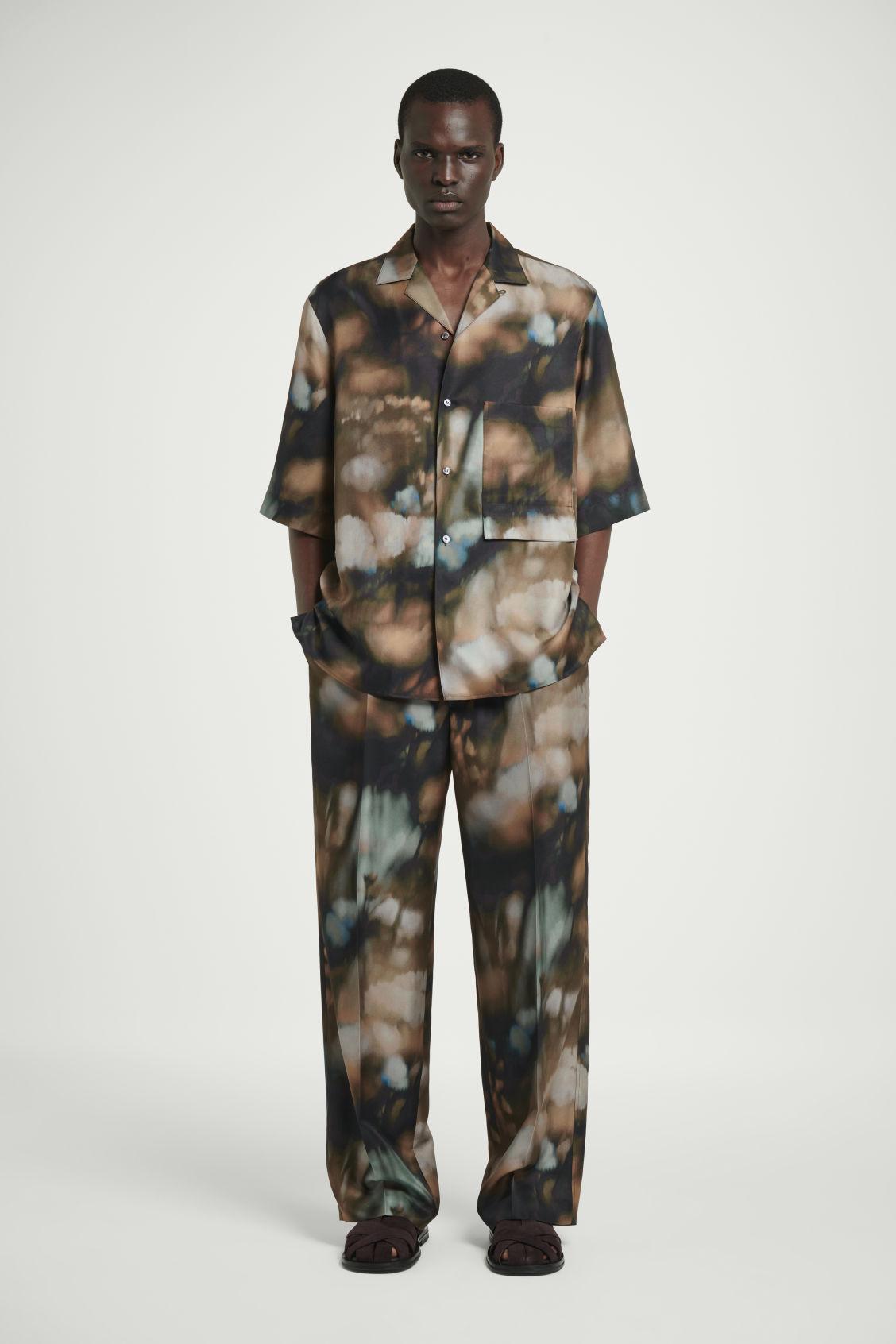 THE SILK RESORT SHIRT Product Image