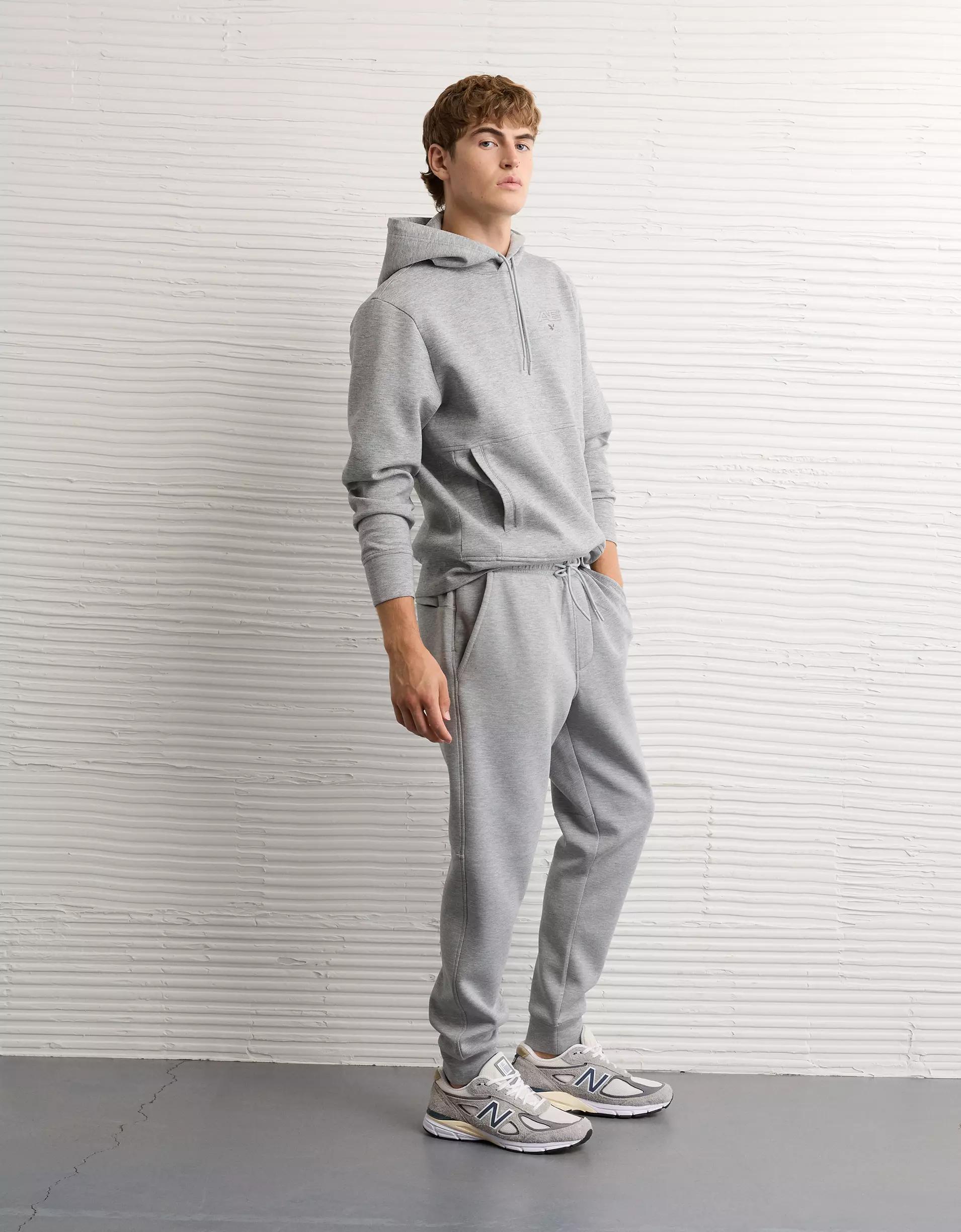 AE 24/7 Jogger Product Image