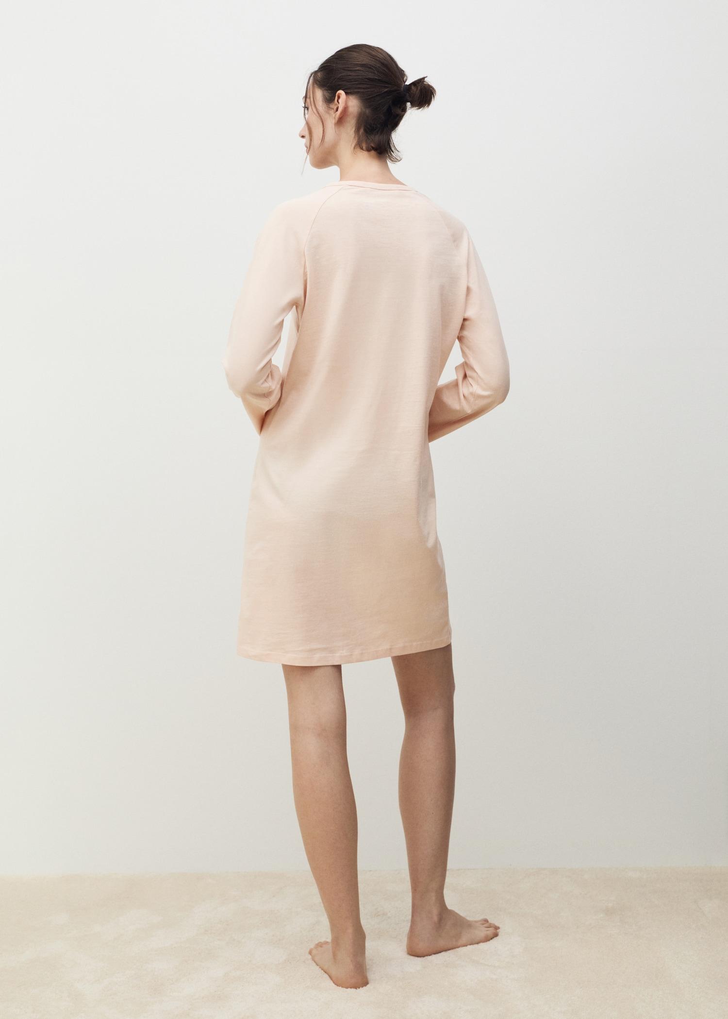 Cotton V-neck nightgown - Women | MANGO USA Product Image