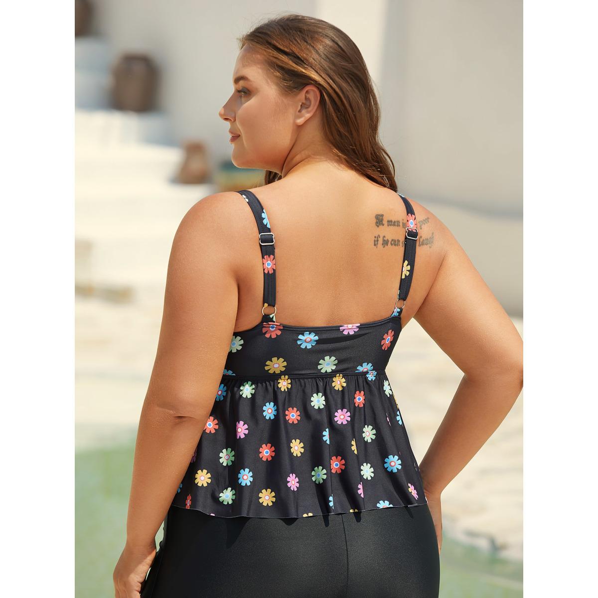 Plus Size Multi-Color Floral Pattern Flared Swim Top Women's Swimwear Black Beach Gathered High stretch Bodycon Heart neckline Curve Swim Tops BloomChic 18-20/2X Product Image