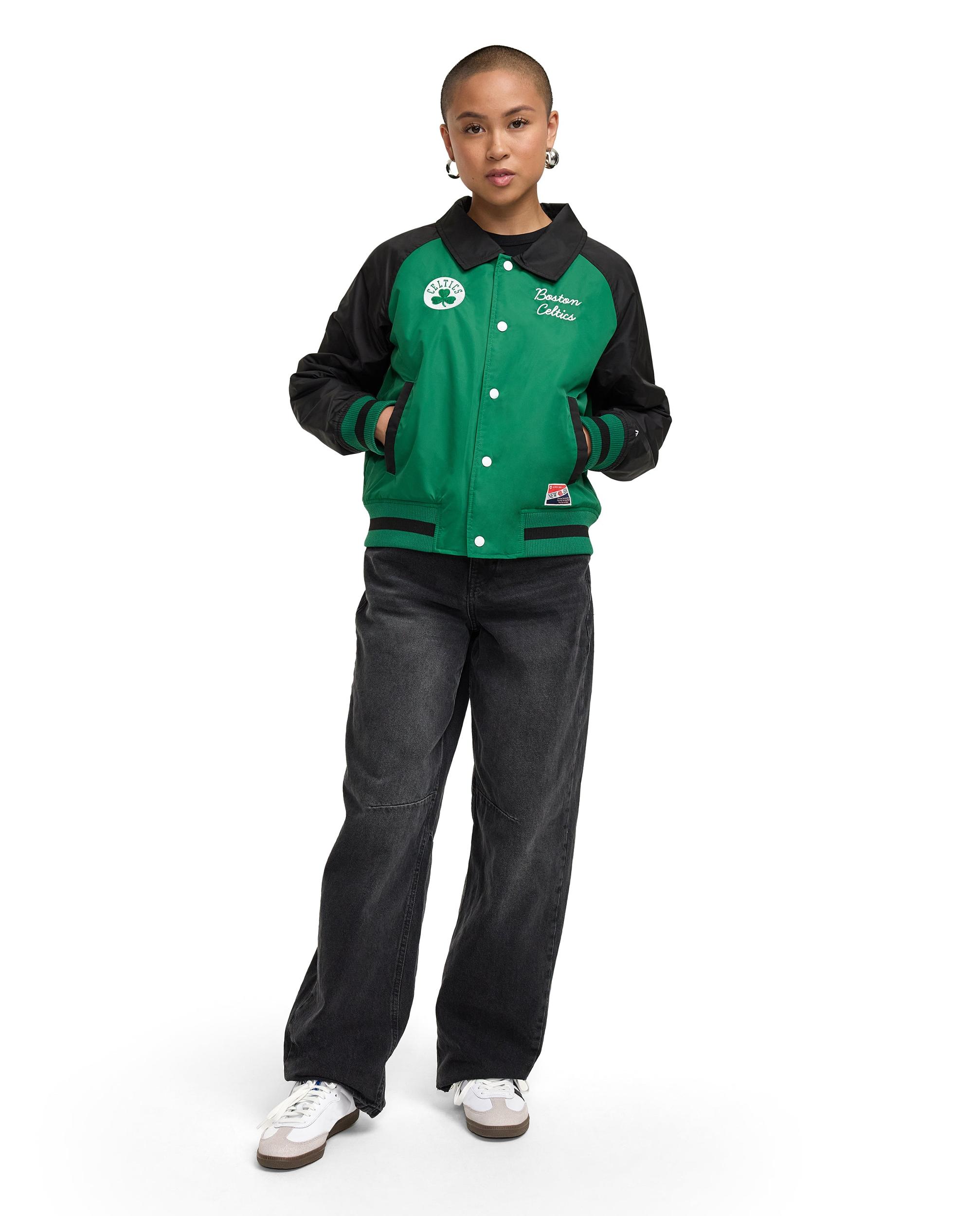 Los Angeles Lakers Throwback Women's Jacket Female Product Image