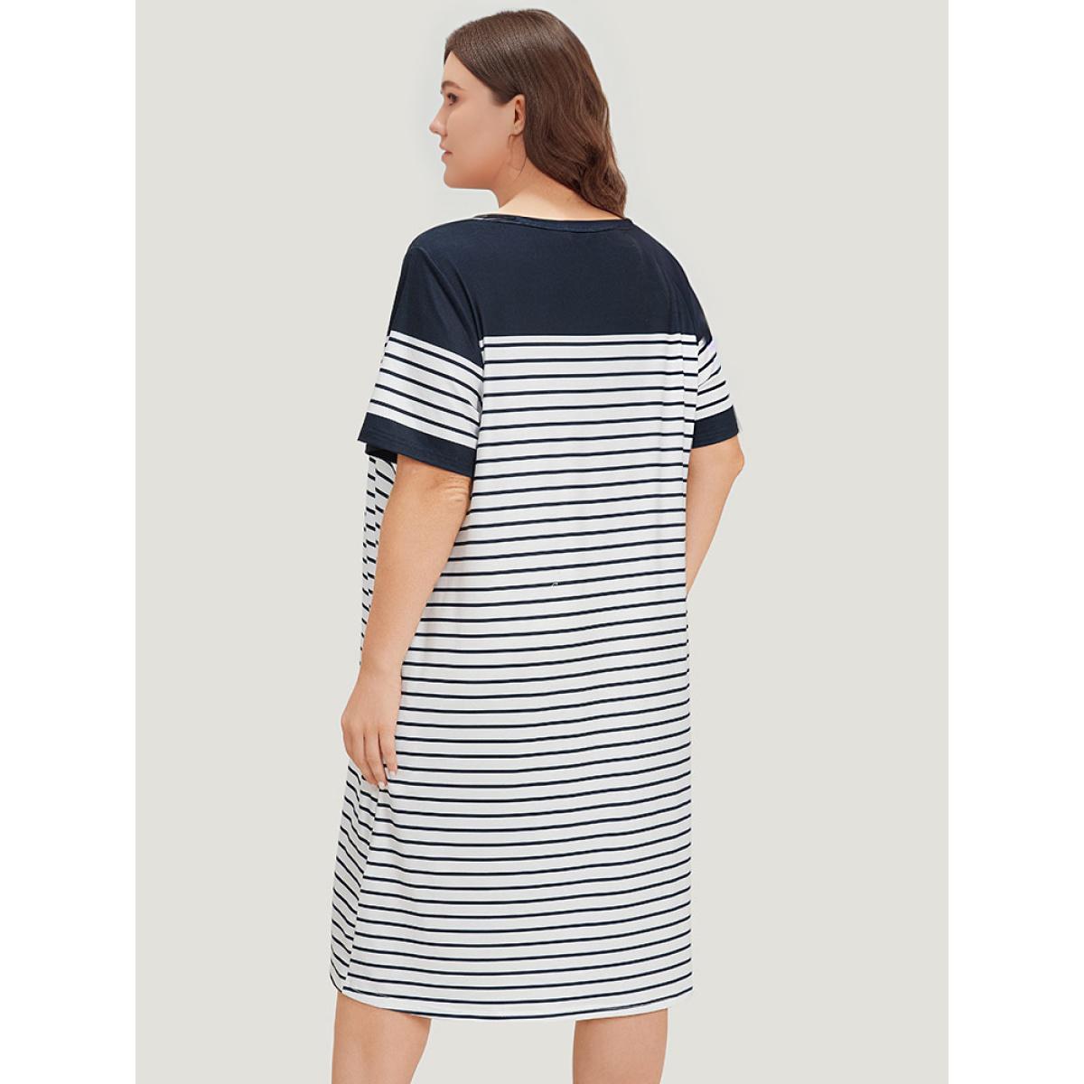 Plus Size Striped Print Patchwork Pocket Round Neck Dress DarkBlue Women Elegant Contrast Round Neck Short sleeve Curvy Knee Dress BloomChic 18-20/2X Product Image