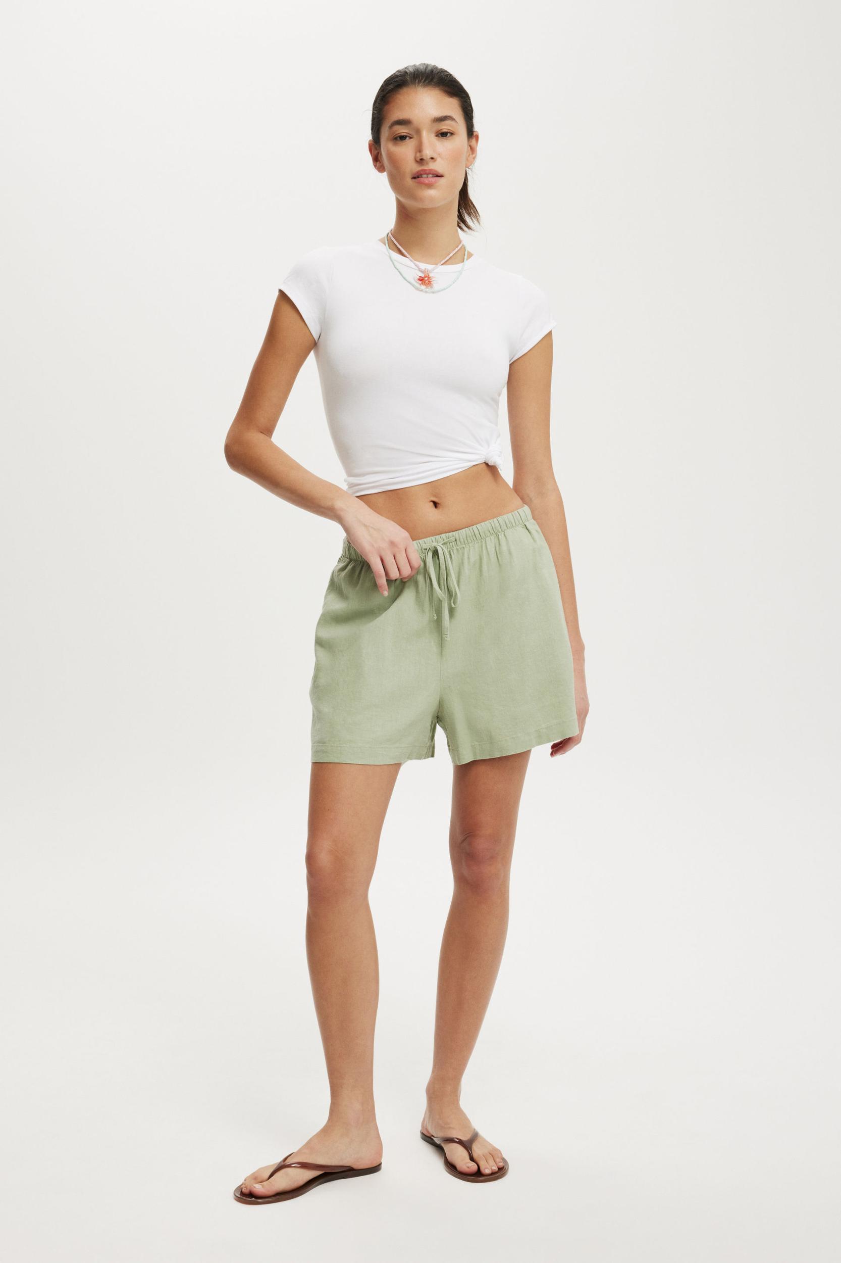 Haven Short Product Image