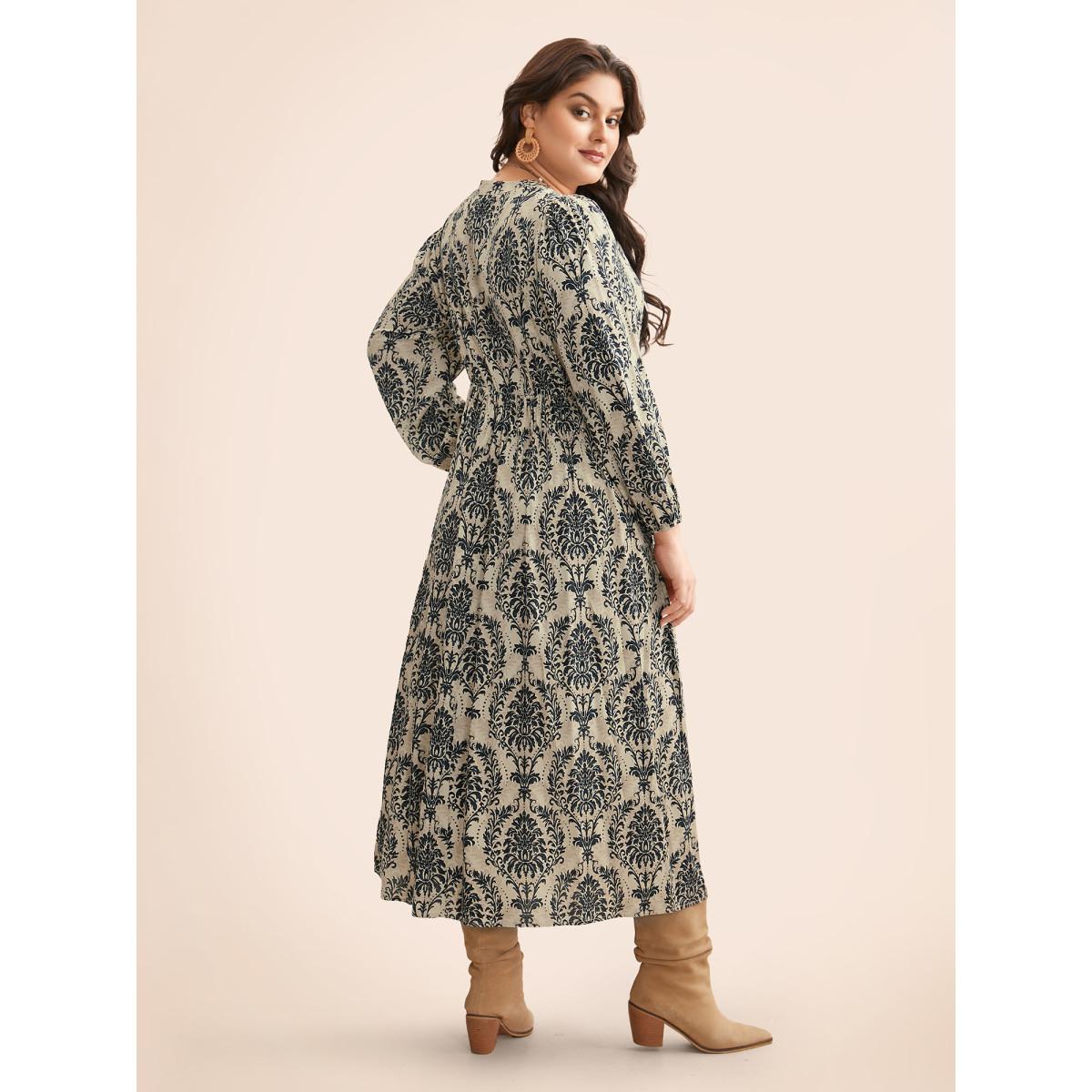 Plus Size Boho Print Notched Tie Knot Maxi Dress BlackFlower Women Resort Tie knot Flat collar with V-notch Long Sleeve Curvy BloomChic 28/5X Product Image