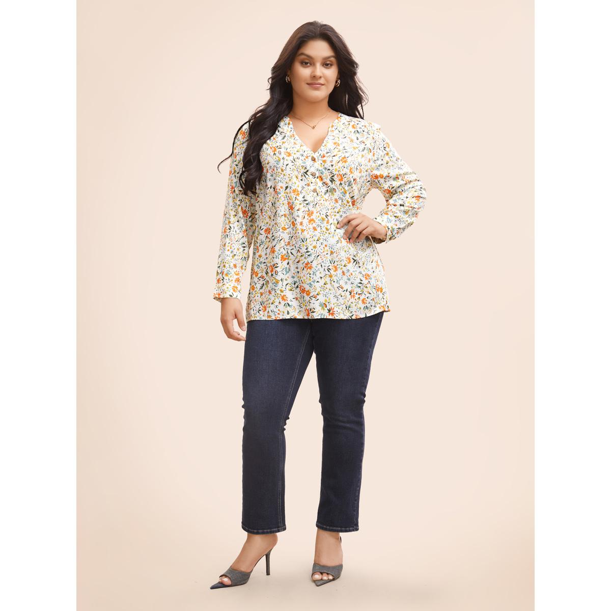 Plus Size WhiteSmoke Floral Notched Gathered Cuff Blouse Women Elegant Long Sleeve Flat collar with V-notch Everyday Blouses BloomChic 30/6X Product Image