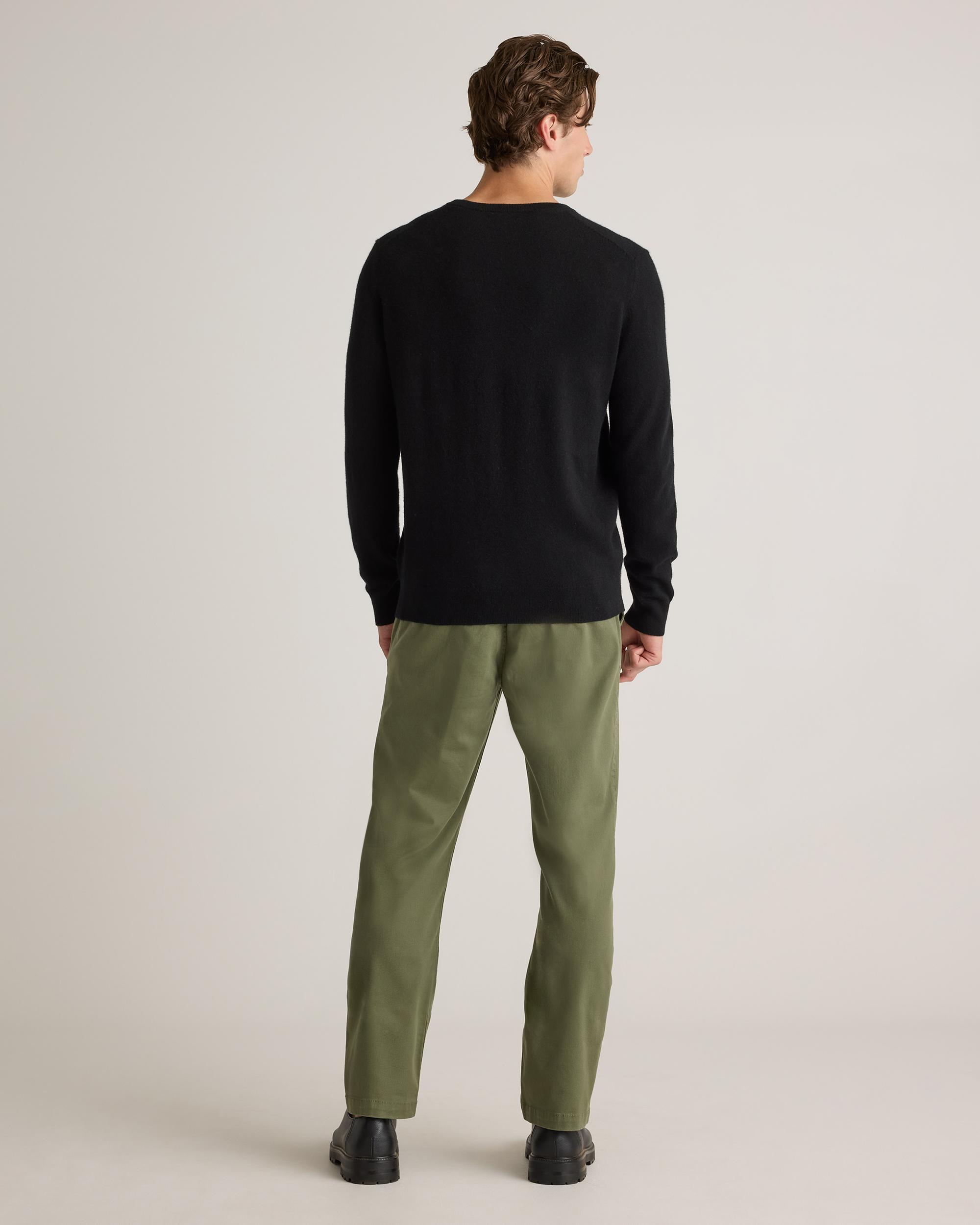 Quince | Men's Mongolian Cashmere V-Neck Sweater Product Image