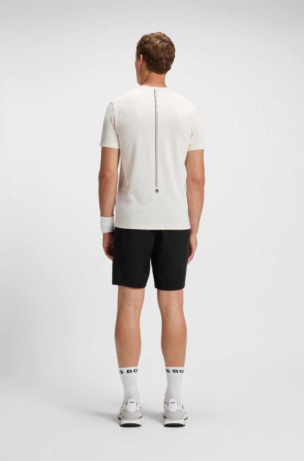 Slim-fit T-shirt in stretch piqué with odor control Product Image