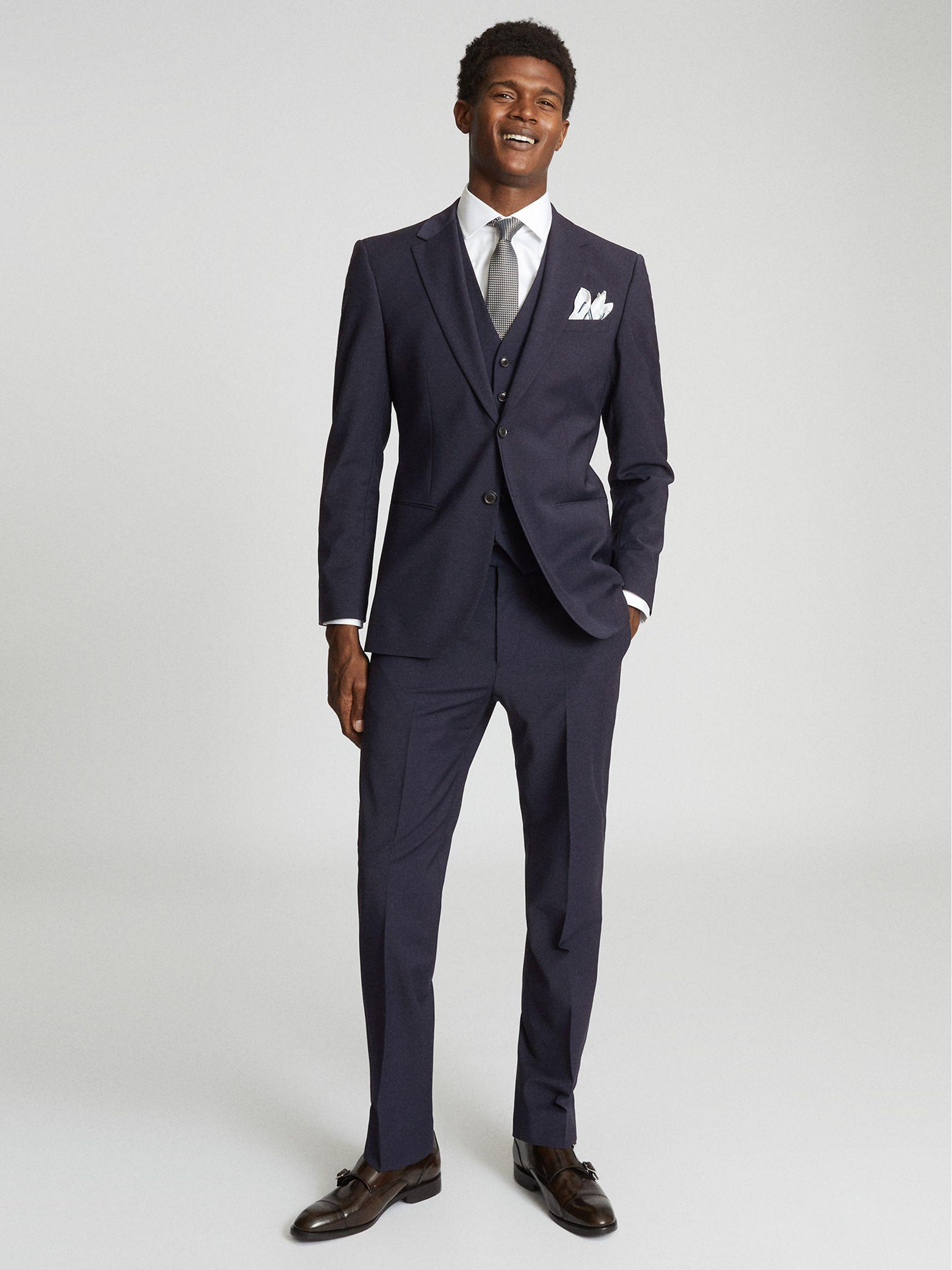 Modern Fit Travel Blazer in Navy Product Image
