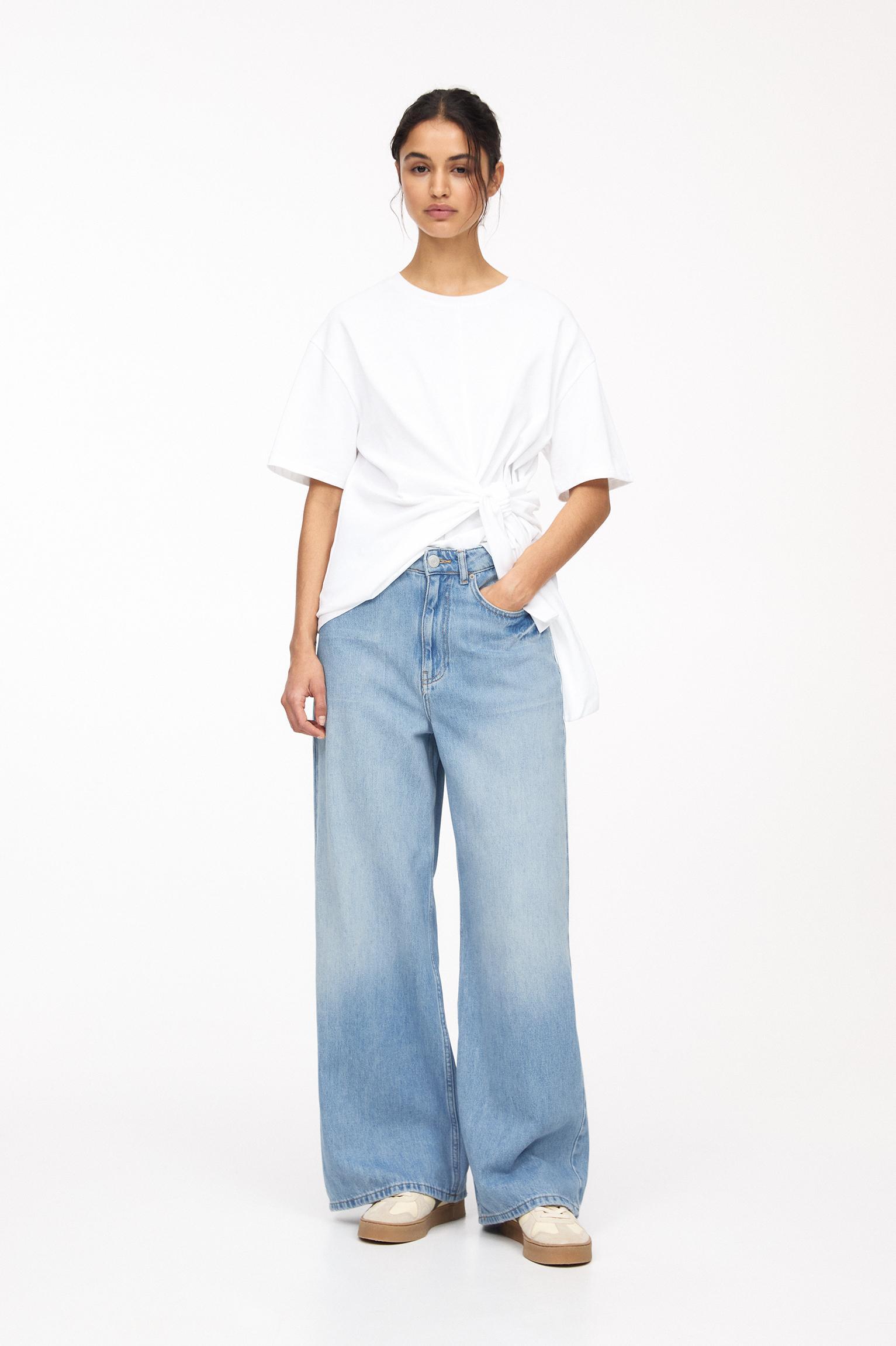 Wide leg baggy jeans with belt loops Product Image