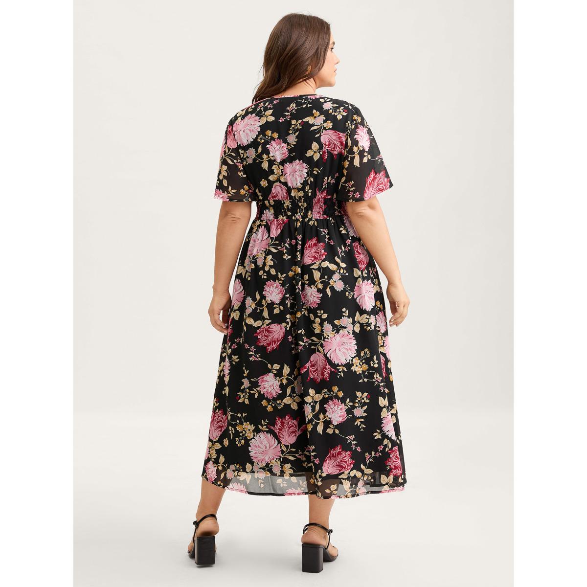 Plus Size Sweet Floral Shirred Waist Cinched Midi Dress Black Women Romantic V-neck Short sleeve Curvy BloomChic 14-16/1X Product Image