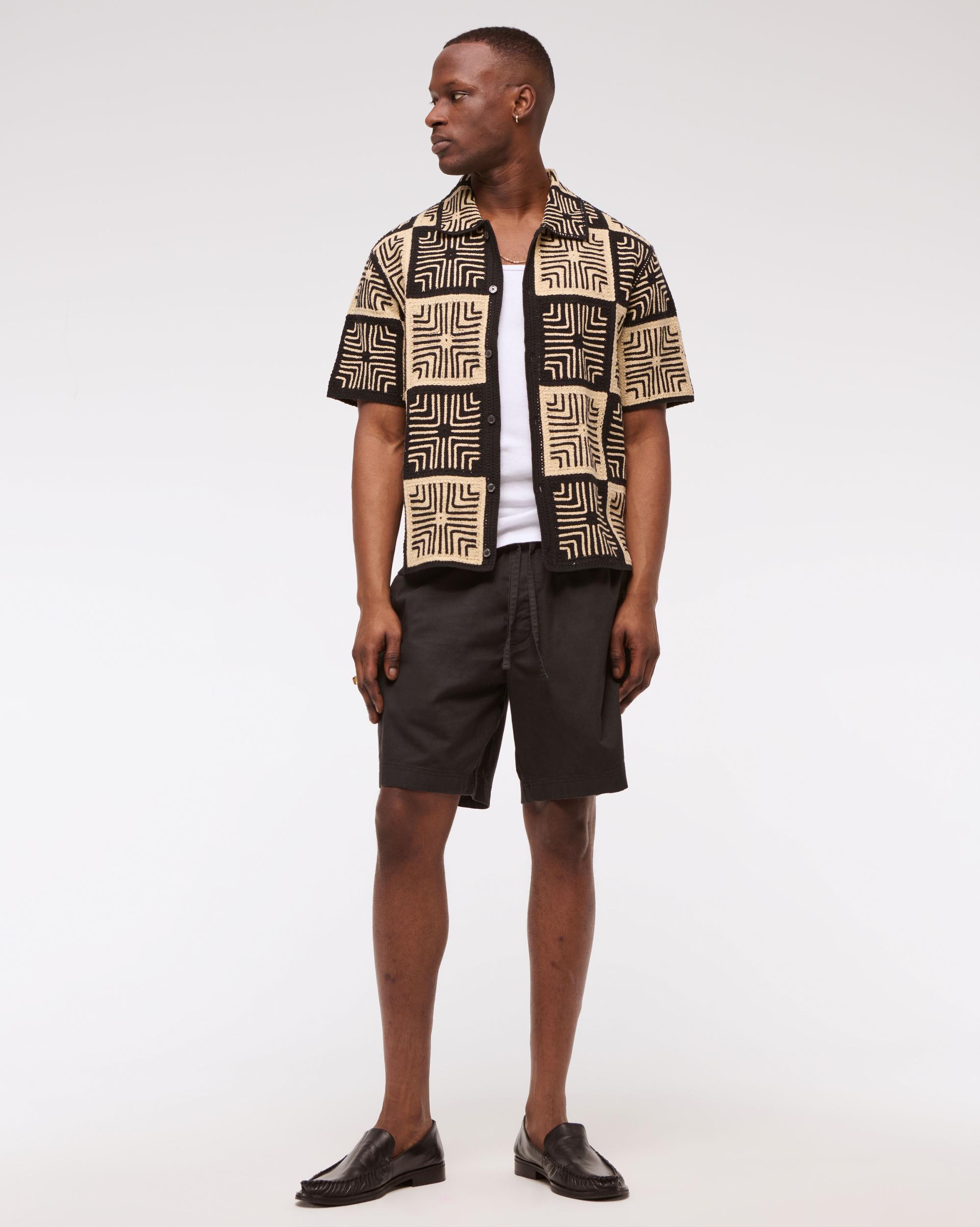 Relaxed Linen-Blend Pull-On Short Product Image
