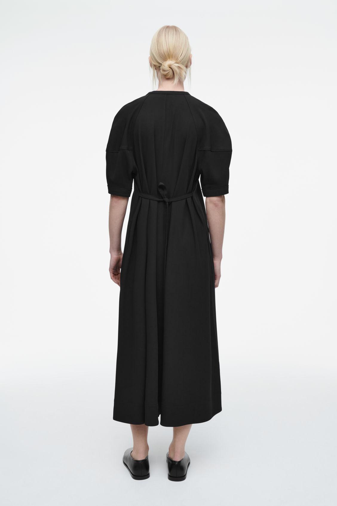 TIE-DETAIL MAXI DRESS Product Image