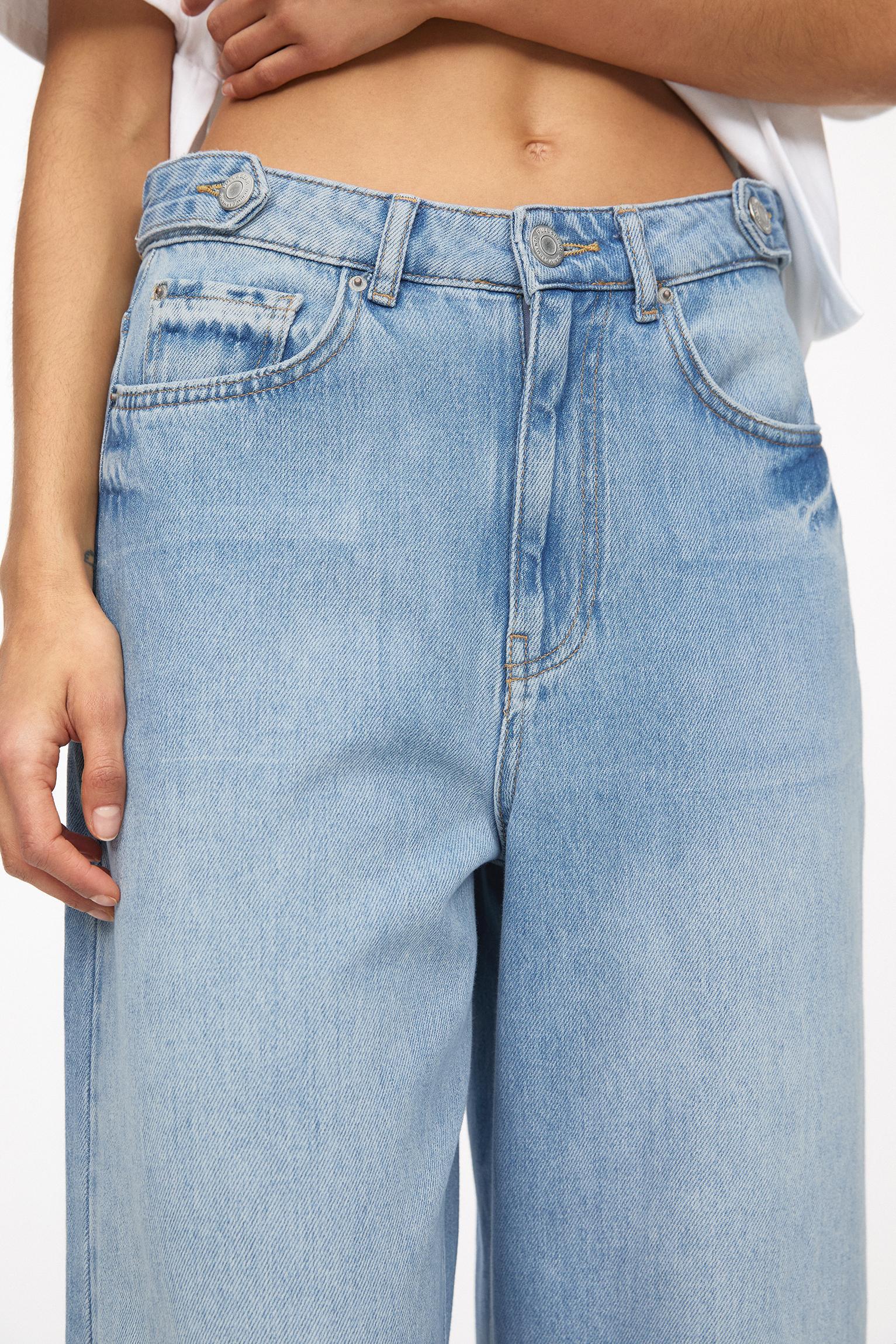 Wide leg baggy jeans with belt loops Product Image