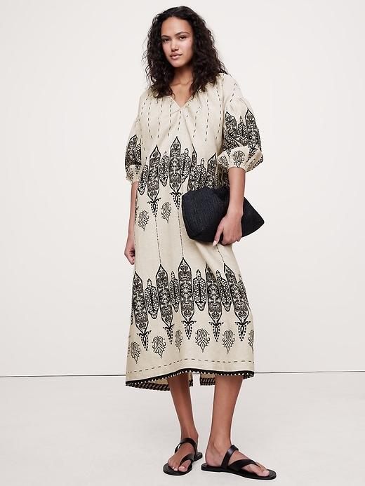 Linen V-Neck Maxi Dress Product Image