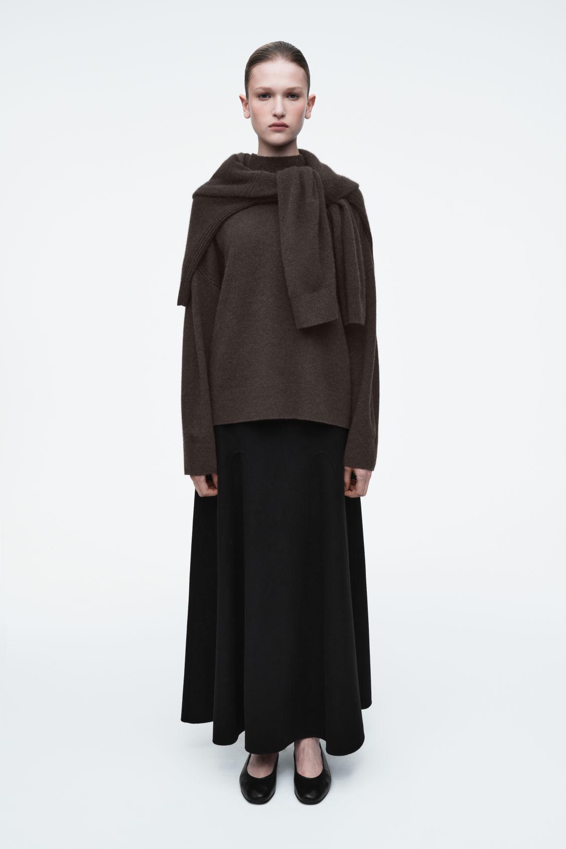 LEATHER BALLERINA FLATS Product Image