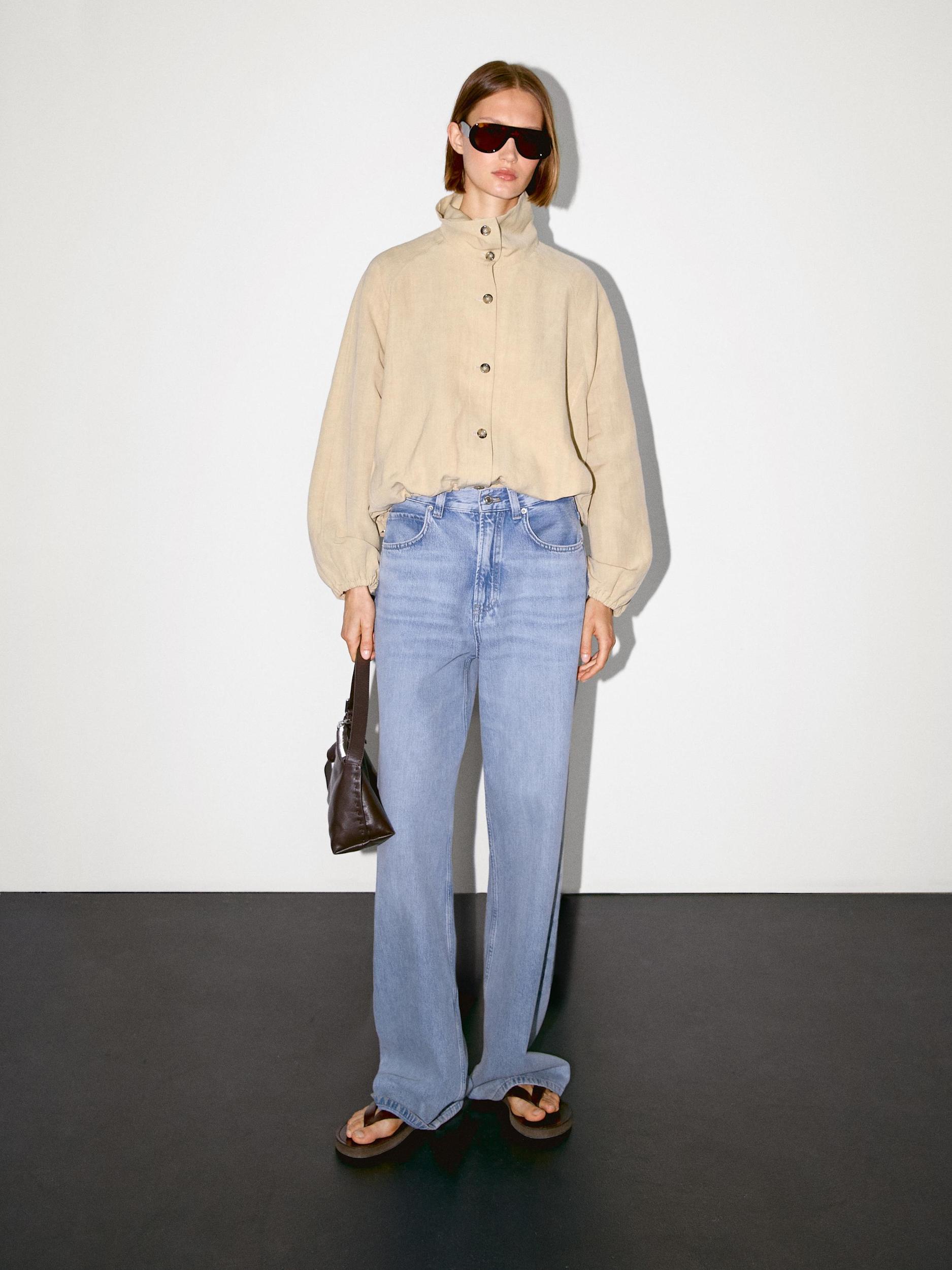 High-waist wide-leg jeans Product Image