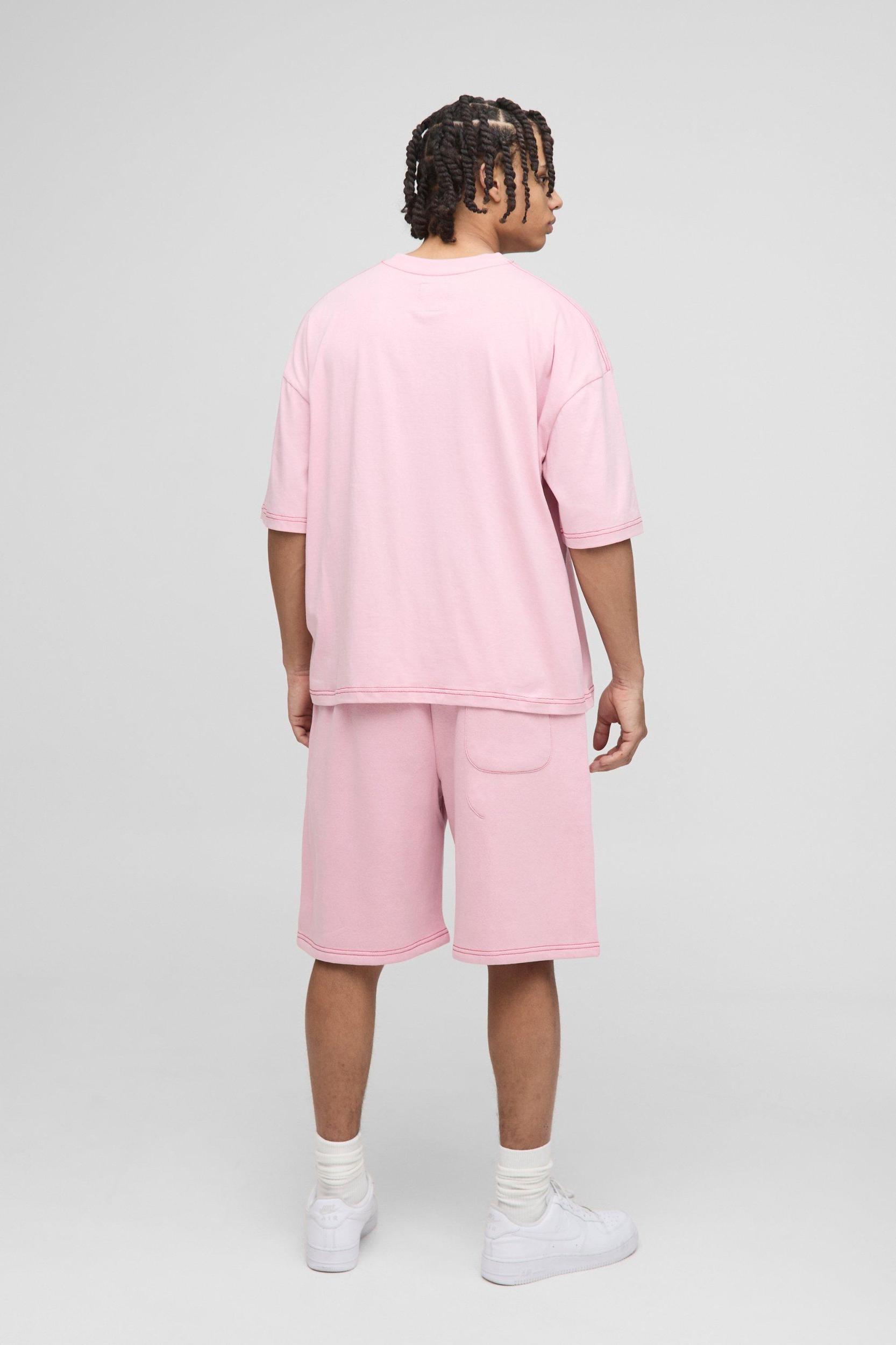 Oversized Official Contrast Stitch Short | boohooMAN USA Product Image