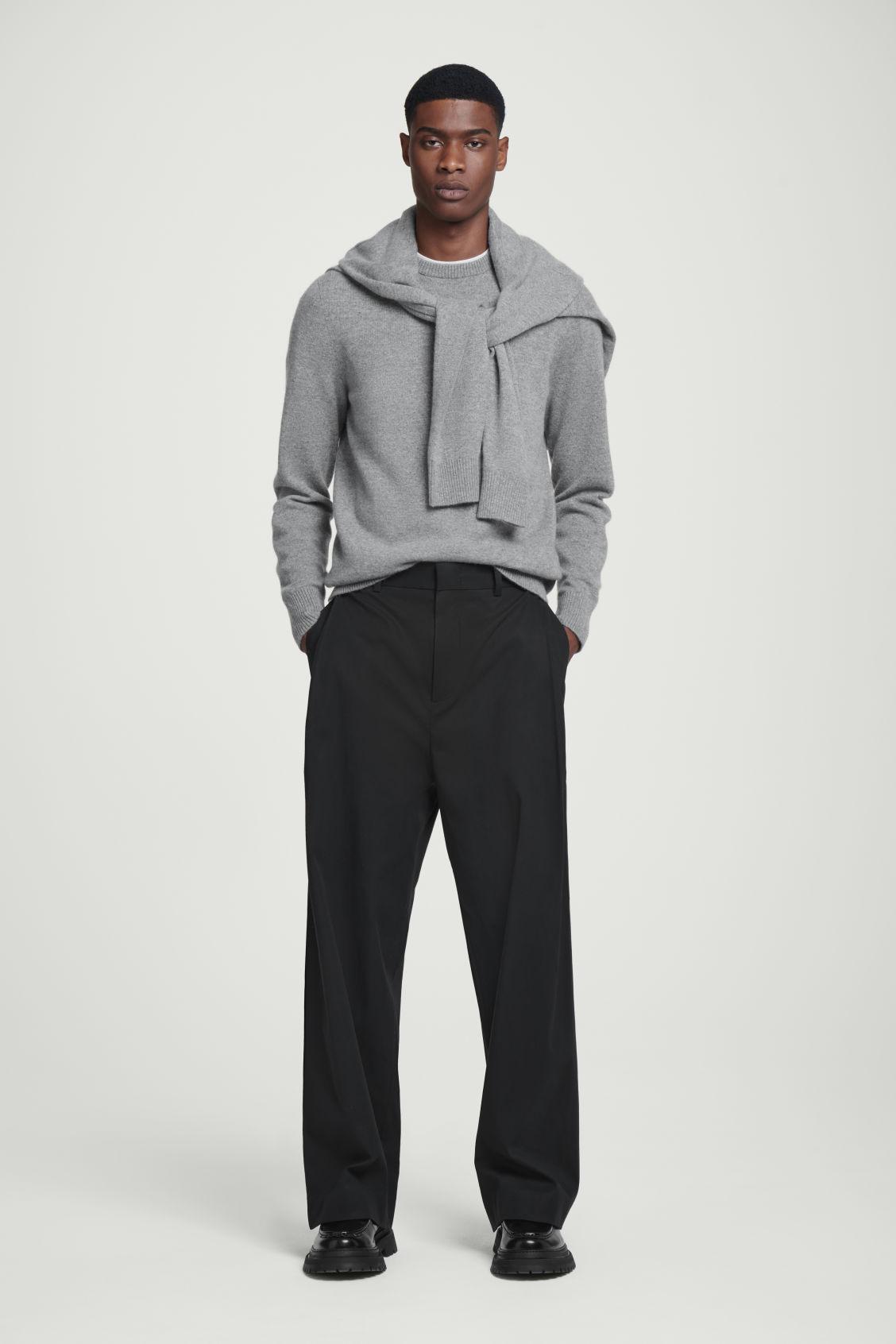 PURE CASHMERE SWEATER Product Image