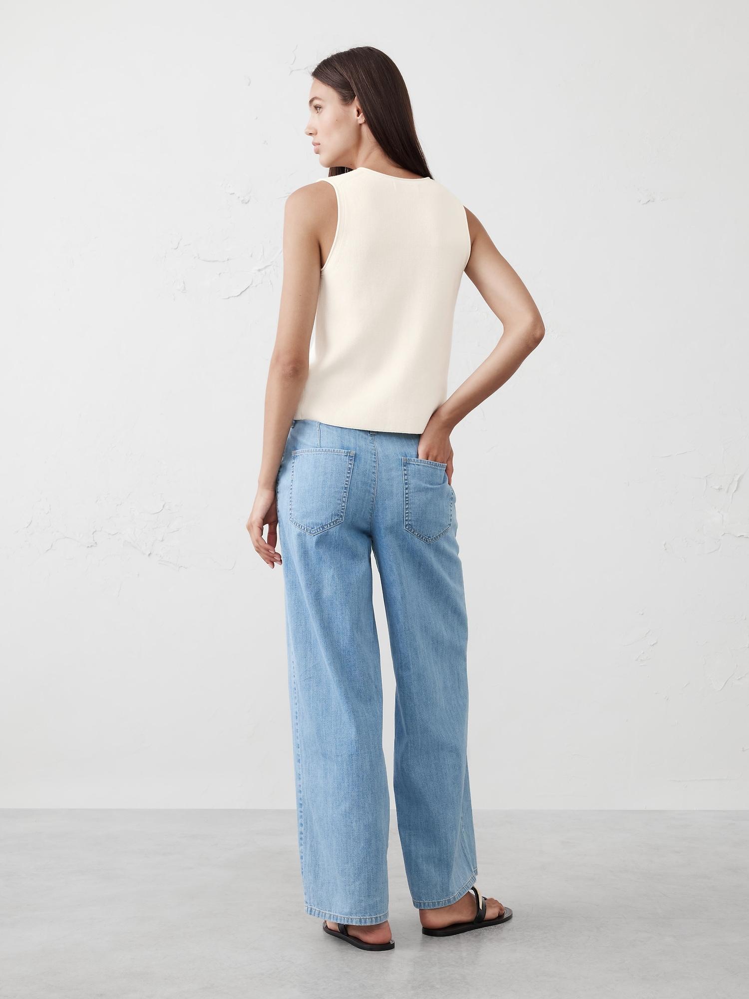 V-Neck Sweater Vest Product Image