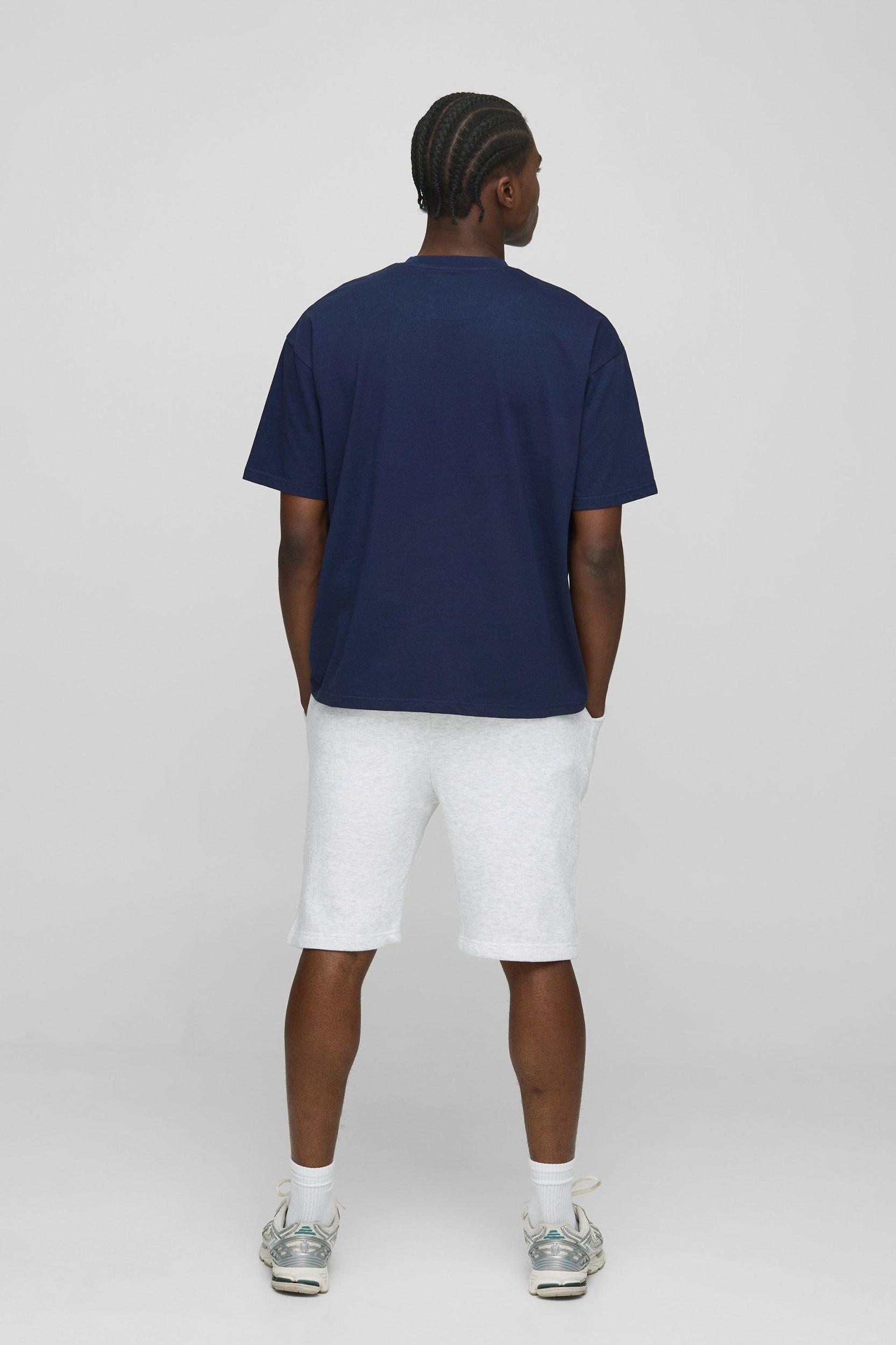Oversized Basic Crew Neck T-shirt | boohooMAN USA Product Image
