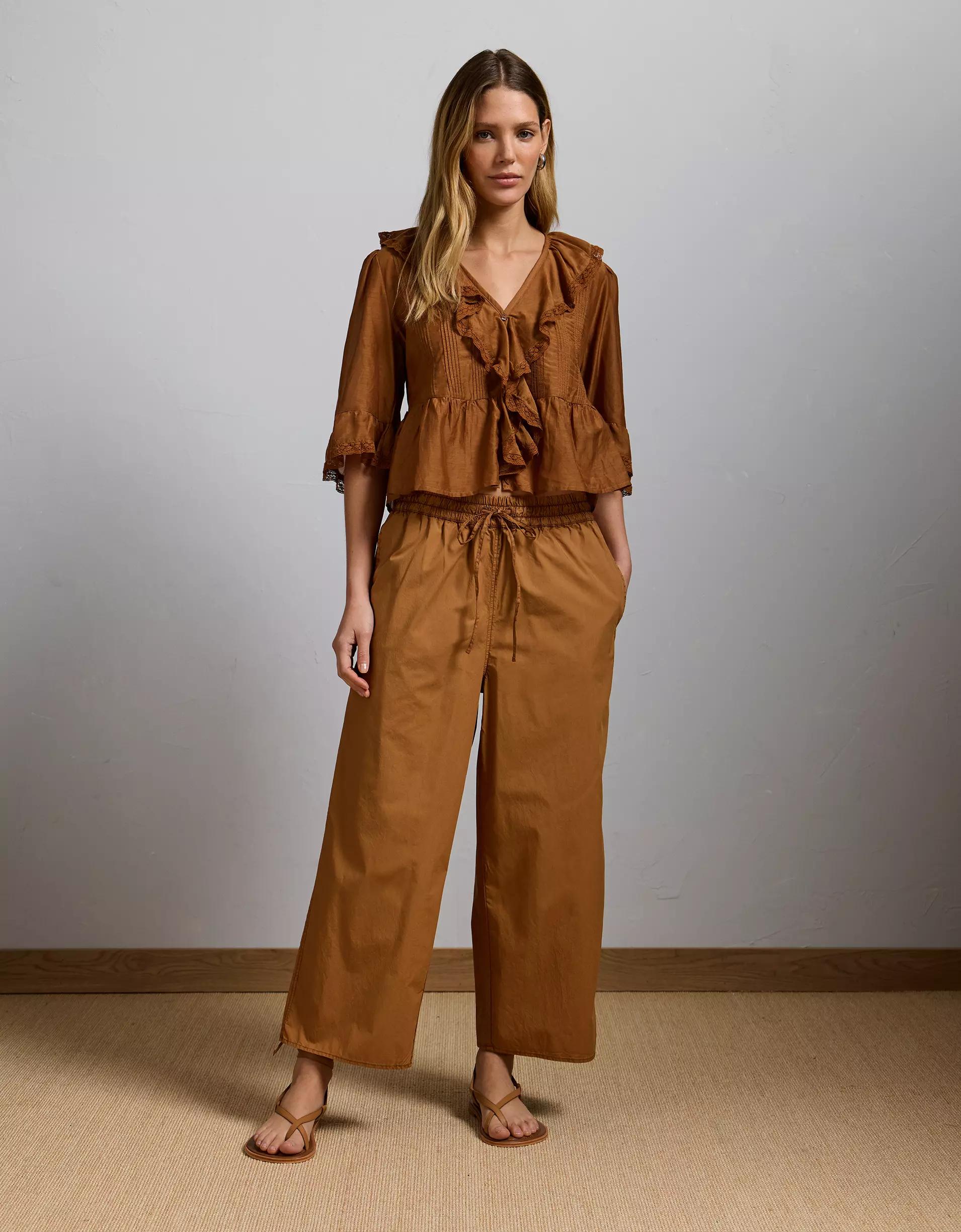 AE77 Premium Pull-On Poplin Pant Product Image