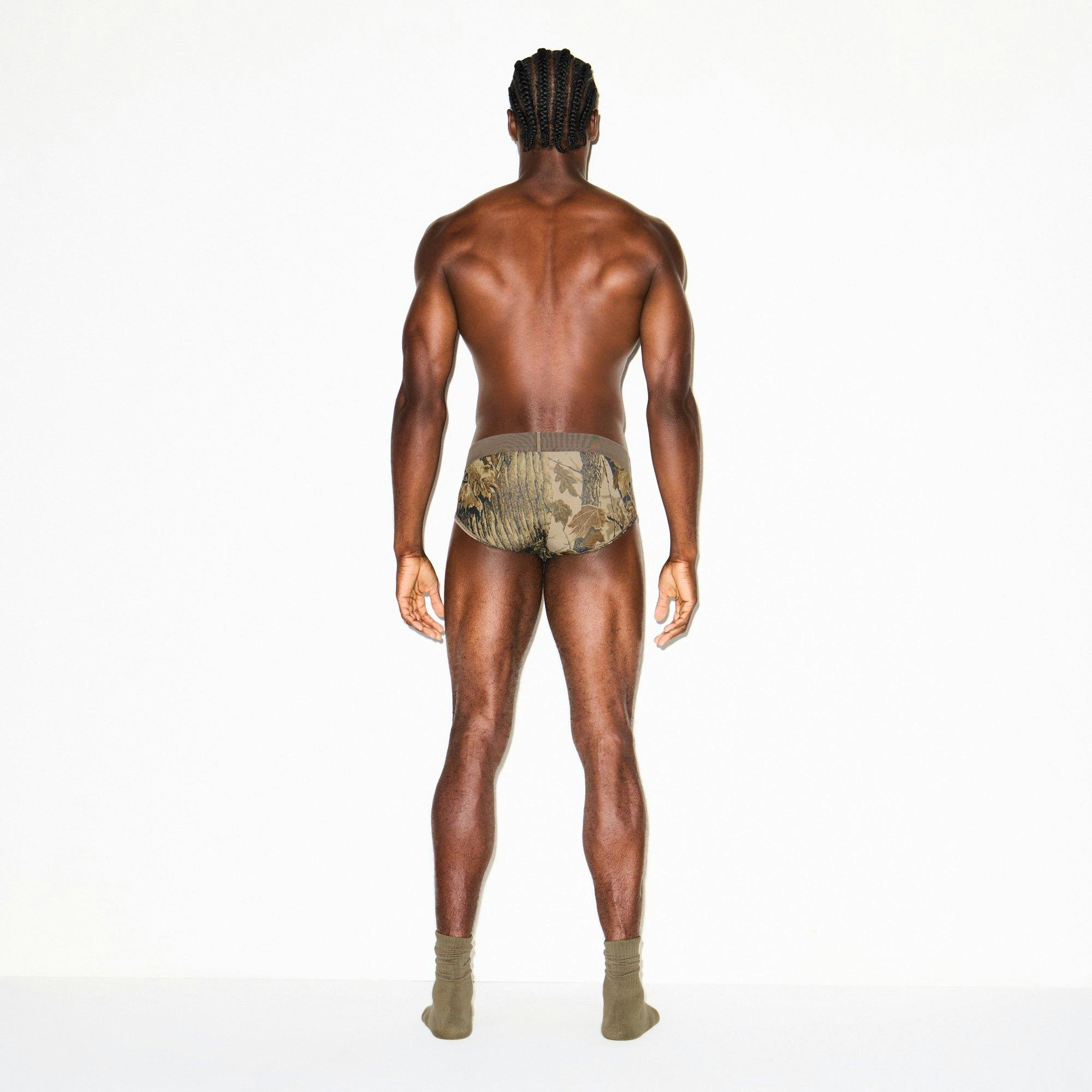 SKIMS COTTON MENS REALTREE BRIEF | REALTREE CAMO PRINT Product Image
