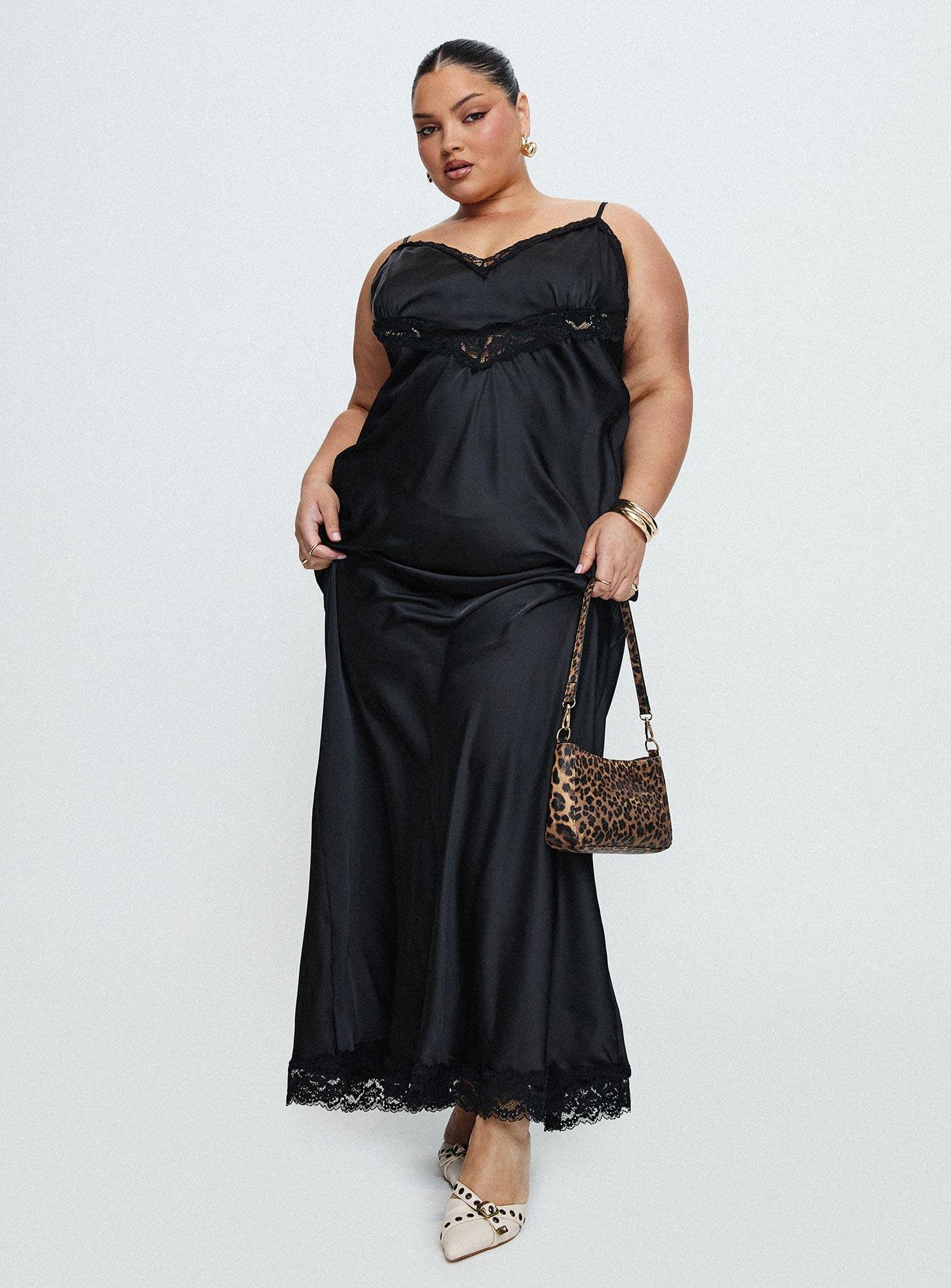 Jorjette Lace Maxi Dress Black Product Image