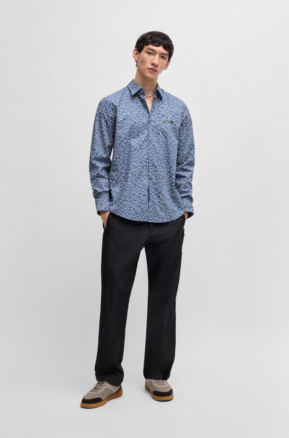 Slim-fit shirt in abstract print cotton Product Image